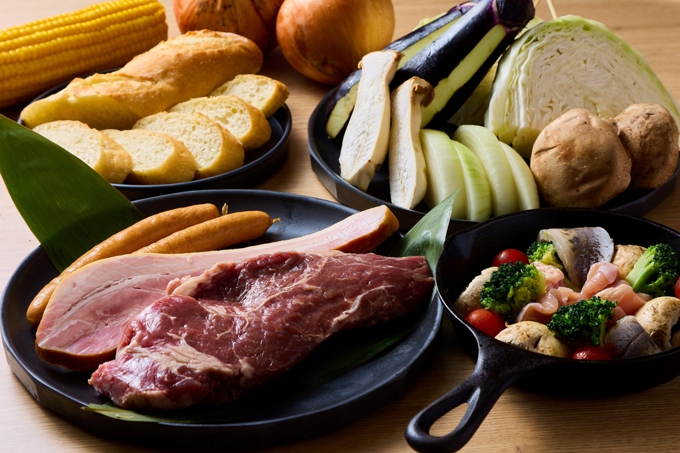 《2食付》【スタンダードBBQ】定番BBQを堪能！青い海と美しい夕焼けに癒される絶景グランピング