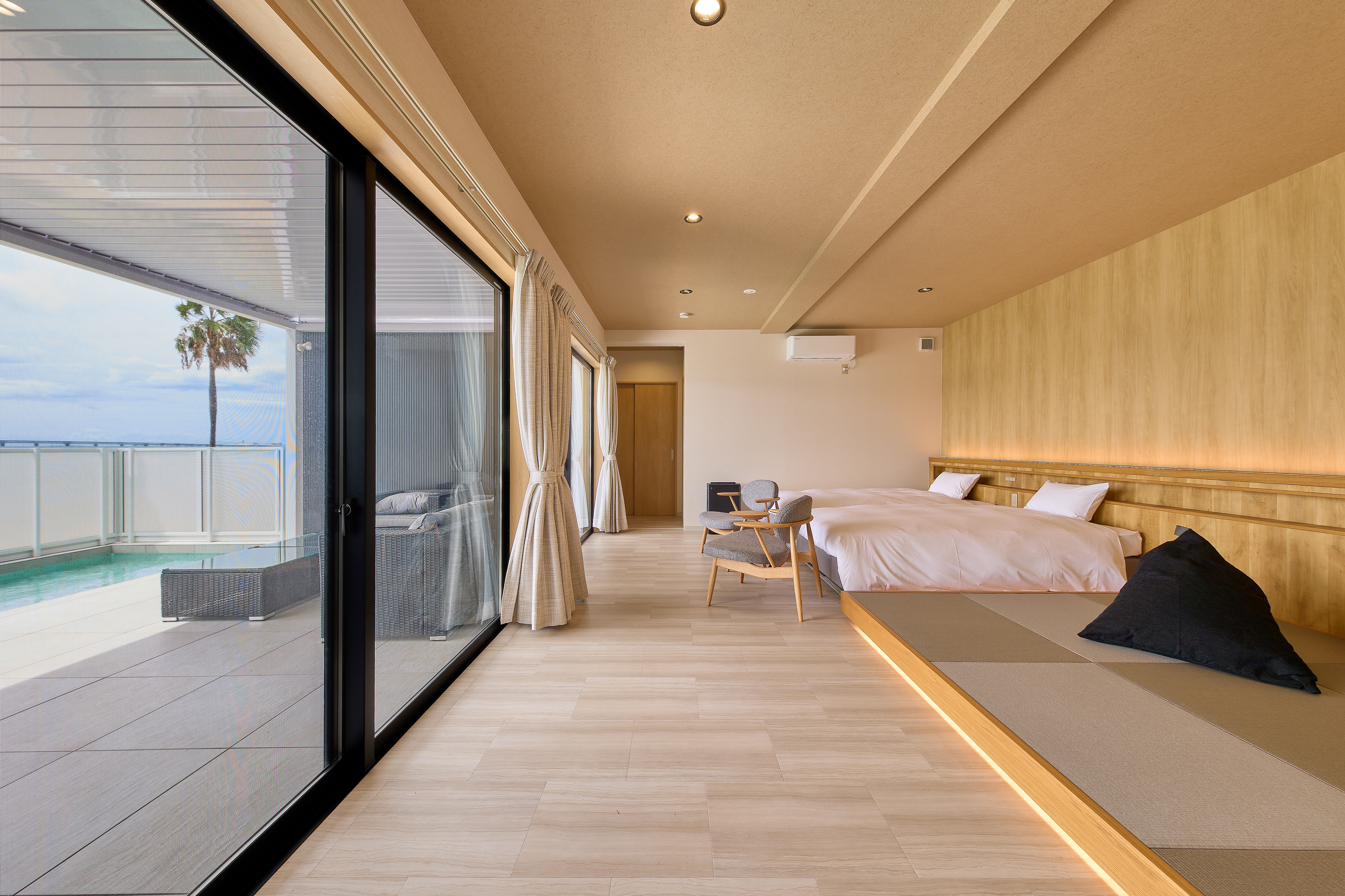 オーシャンフロントリビング