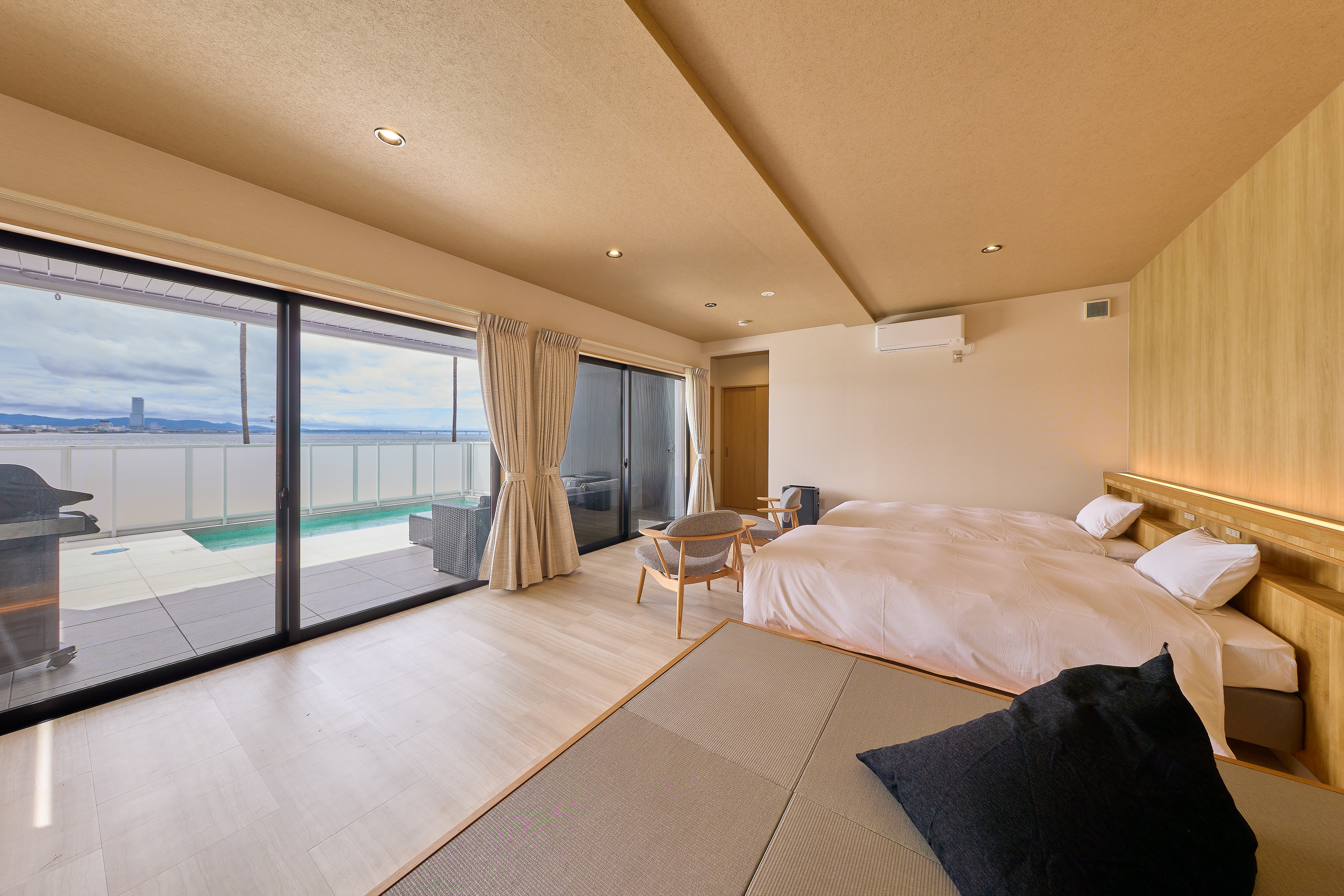 オーシャンフロントリビング