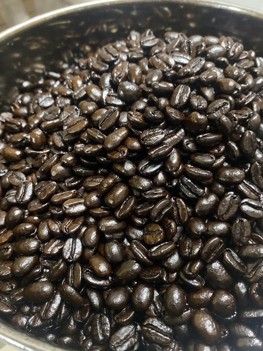 【平日限定・体験付き】旅先でまったりコーヒーの淹れ方レクチャー＆おやつ付き飲み比べ体験♪