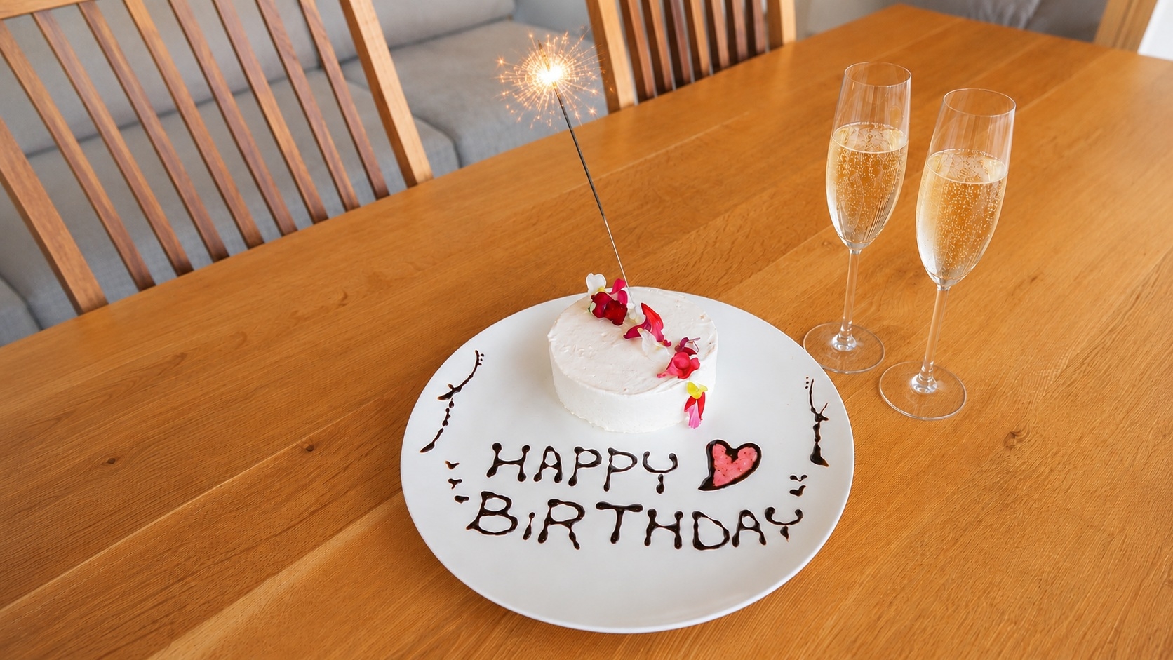 【記念日】大切な人へ贈るAnniversaryプラン／ケーキ＆装飾付（夕食付）