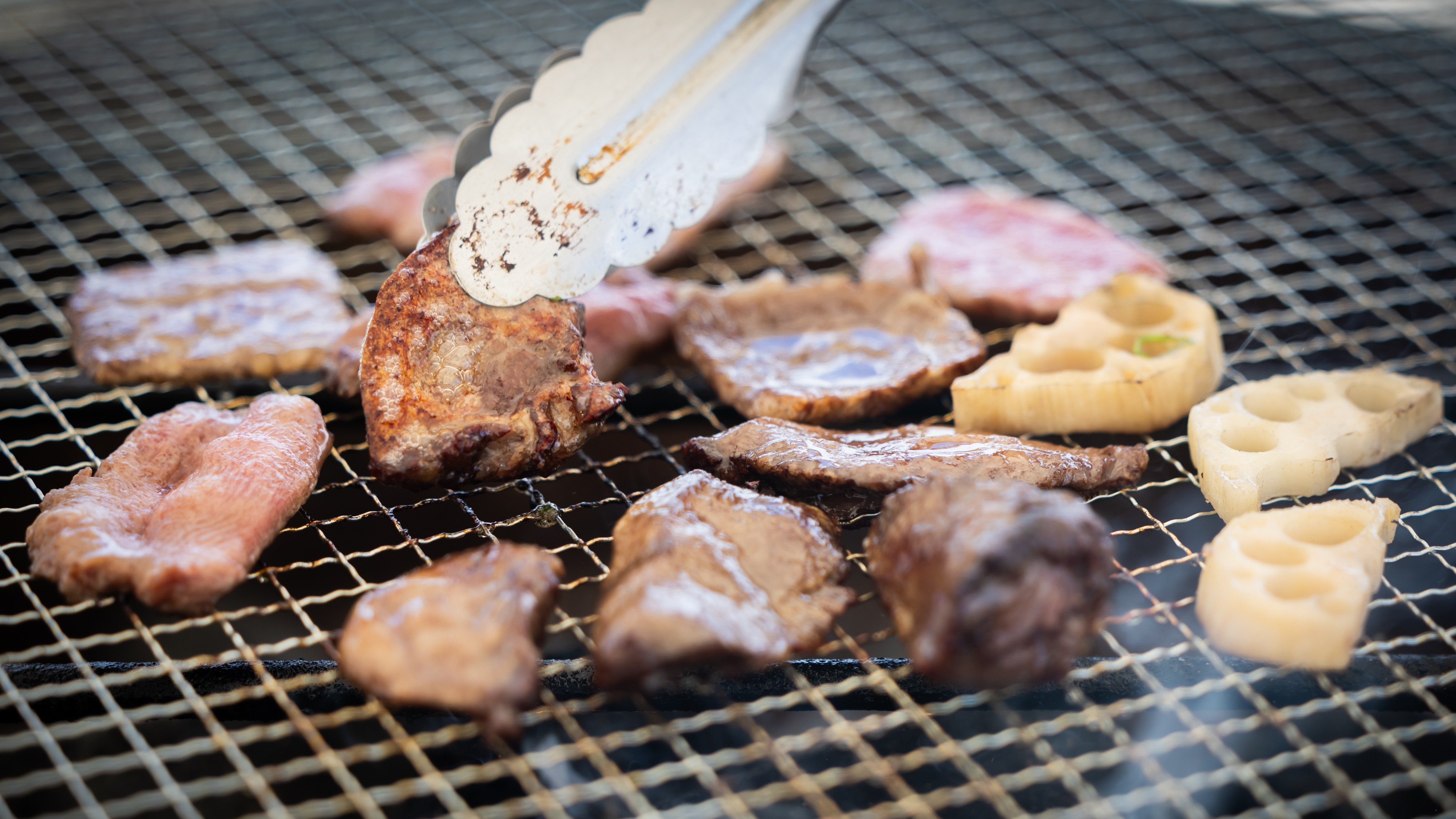 海風と楽しむ、春夏限定の浜焼きBBQ