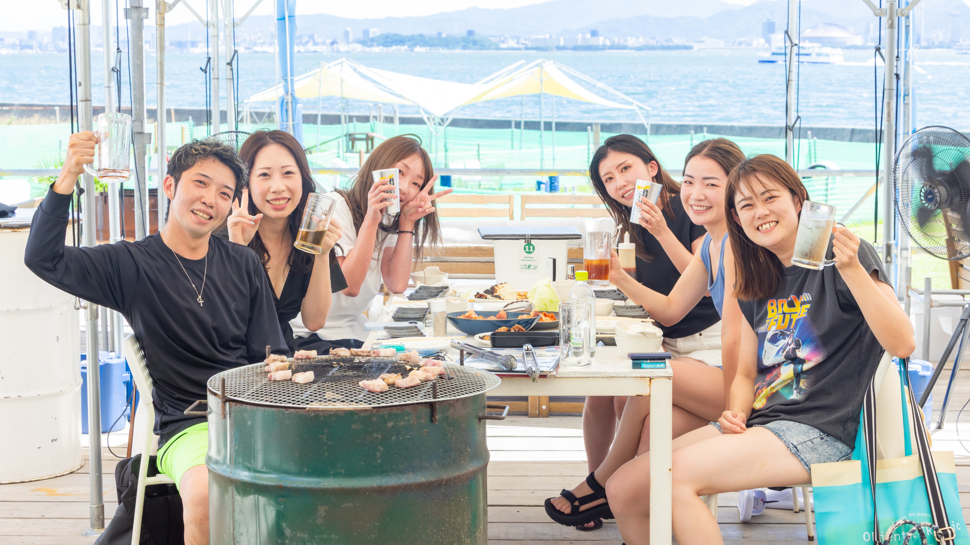 海風と楽しむ、春夏限定の浜焼きBBQ