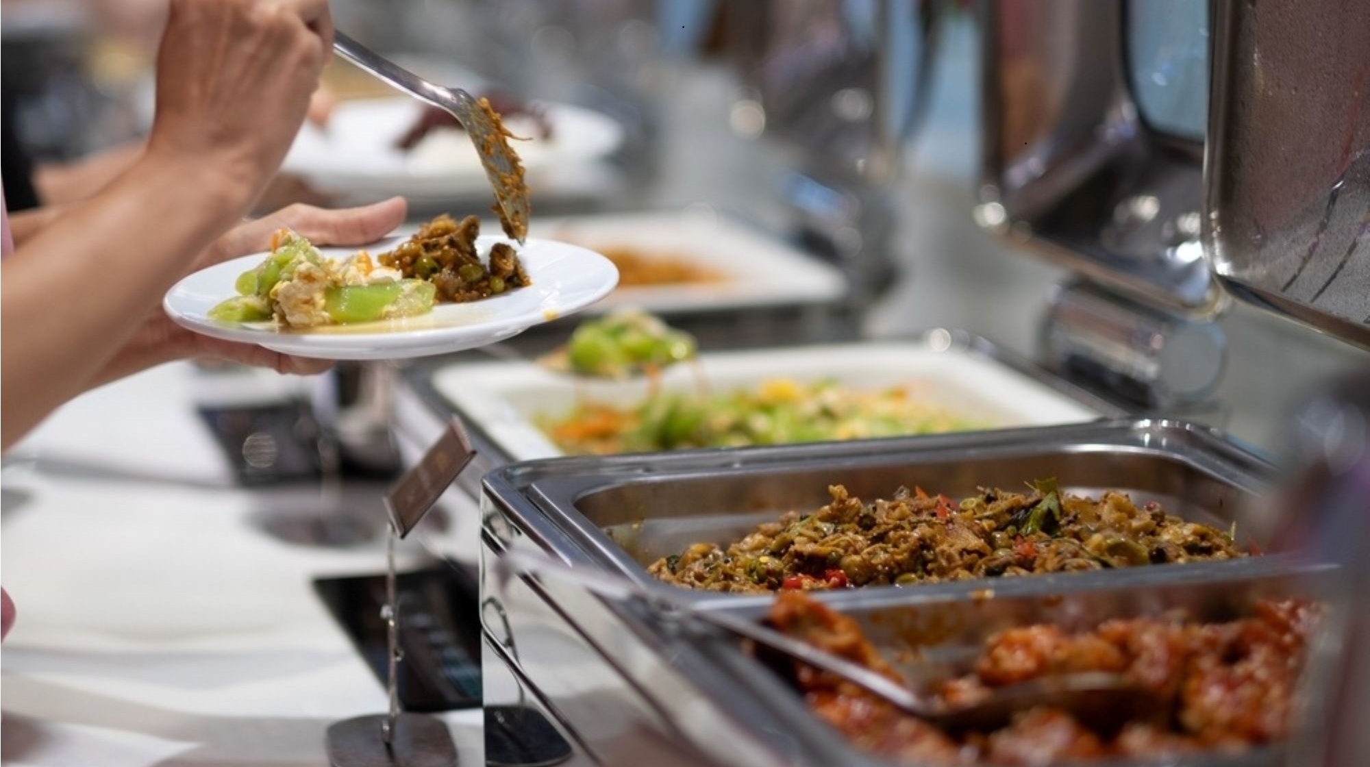 ★本館【シニア割引プラン／朝食付き】和室★宿泊仲間に50歳以上1人いればみんなOK★駐車場無料