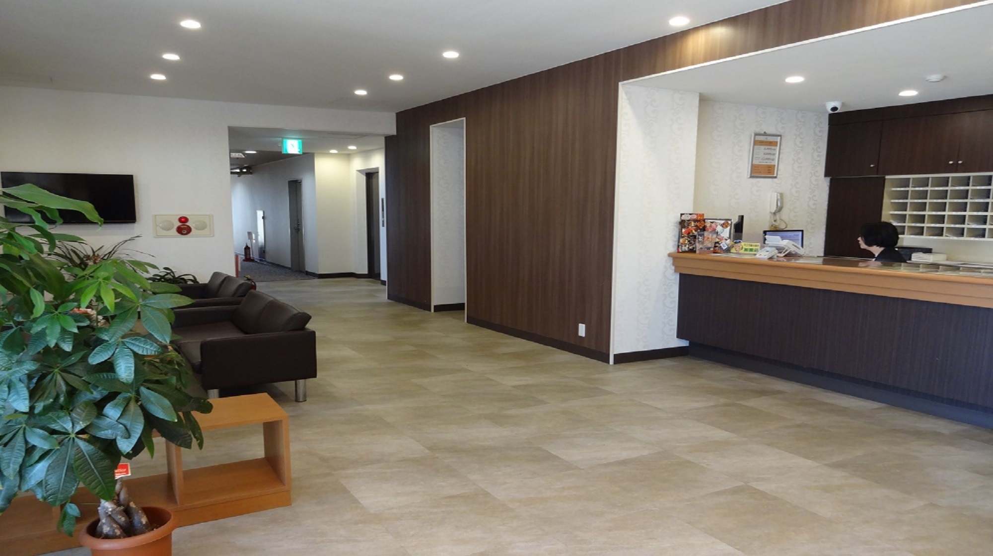 ★本館【シニア割引プラン／素泊り】★宿泊仲間に50歳以上1人いればみんなOK★駐車場無料