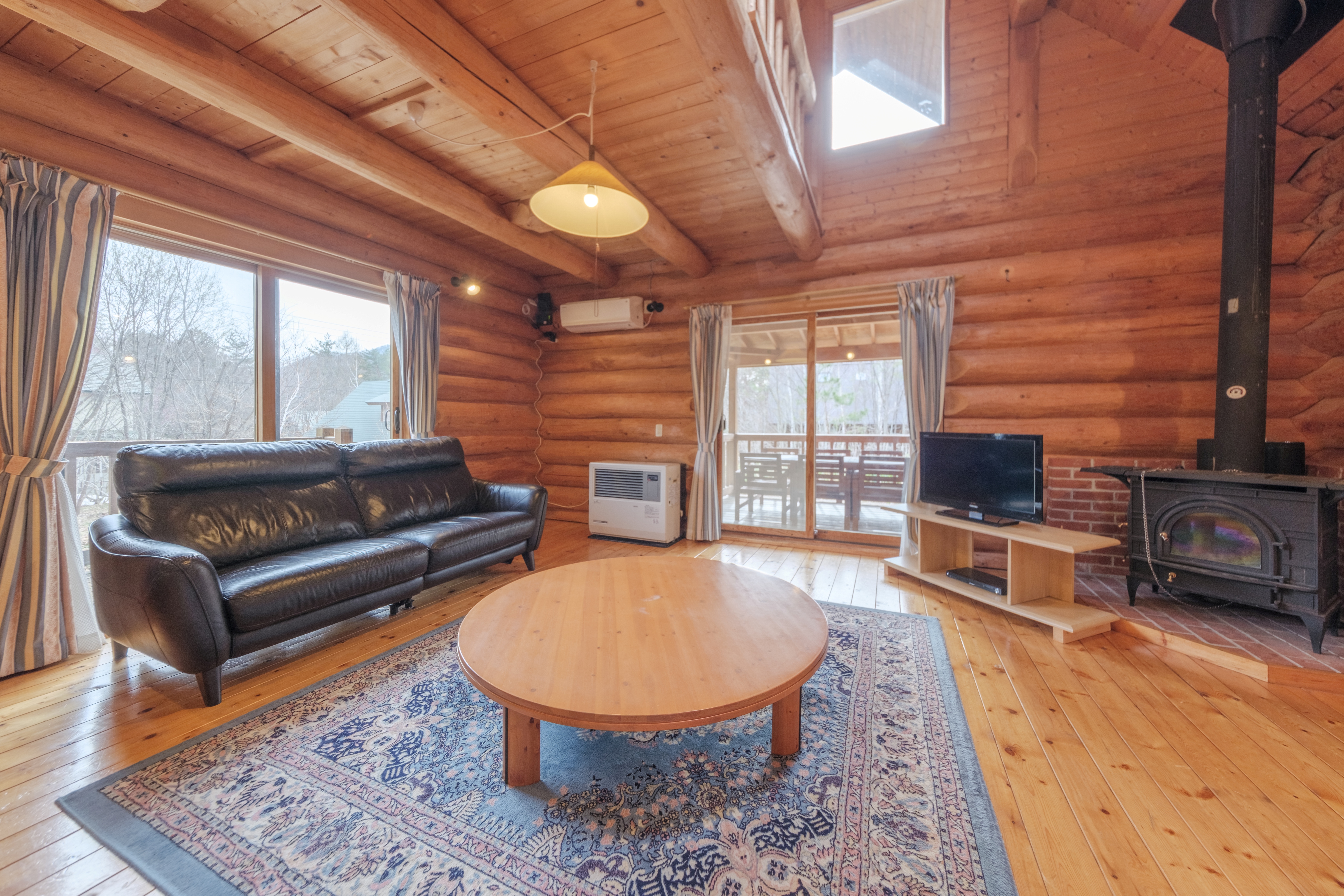 No.818-リビング①