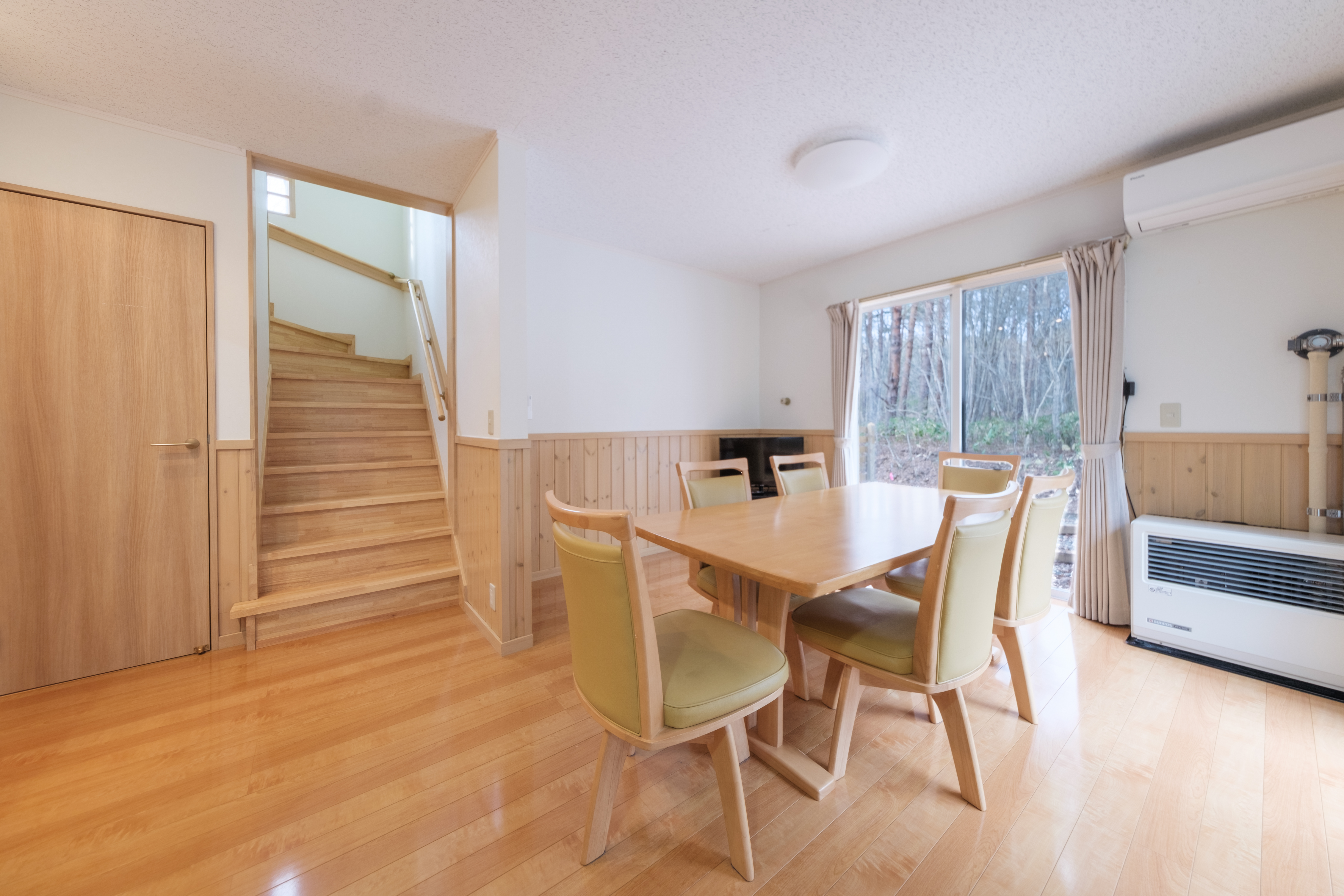 No.356-リビング①