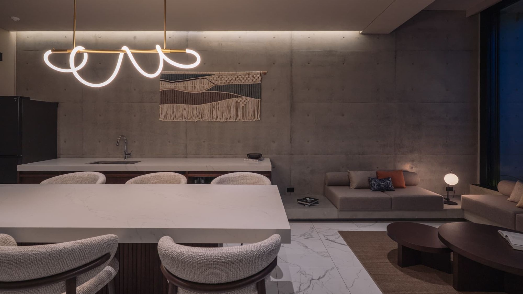 連泊｜海と風に包まれるプライベートヴィラで過ごす、ゆとりのリゾート時間【素泊まり】