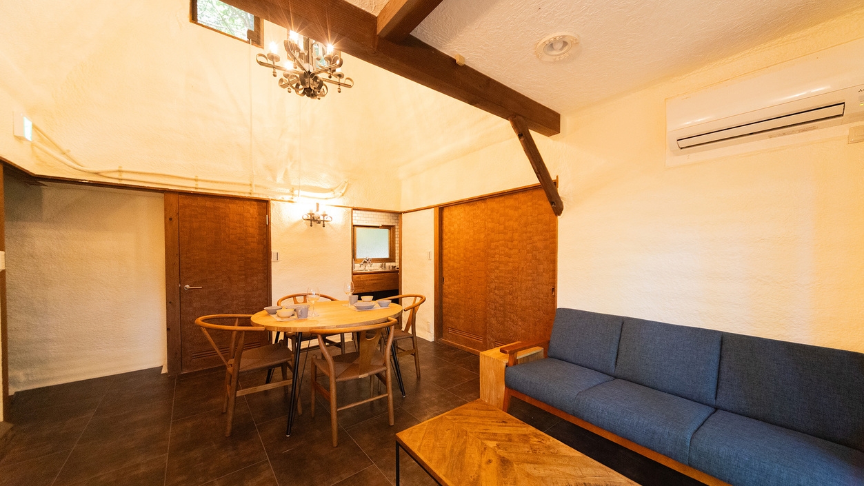 1日1組限定｜素泊まりプラン｜木々に囲まれたプライベートコテージ