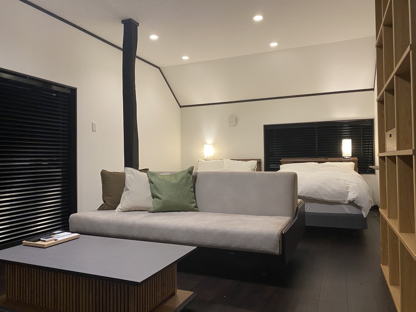 夕食に囲炉裏のコース料理を付けれるプラン