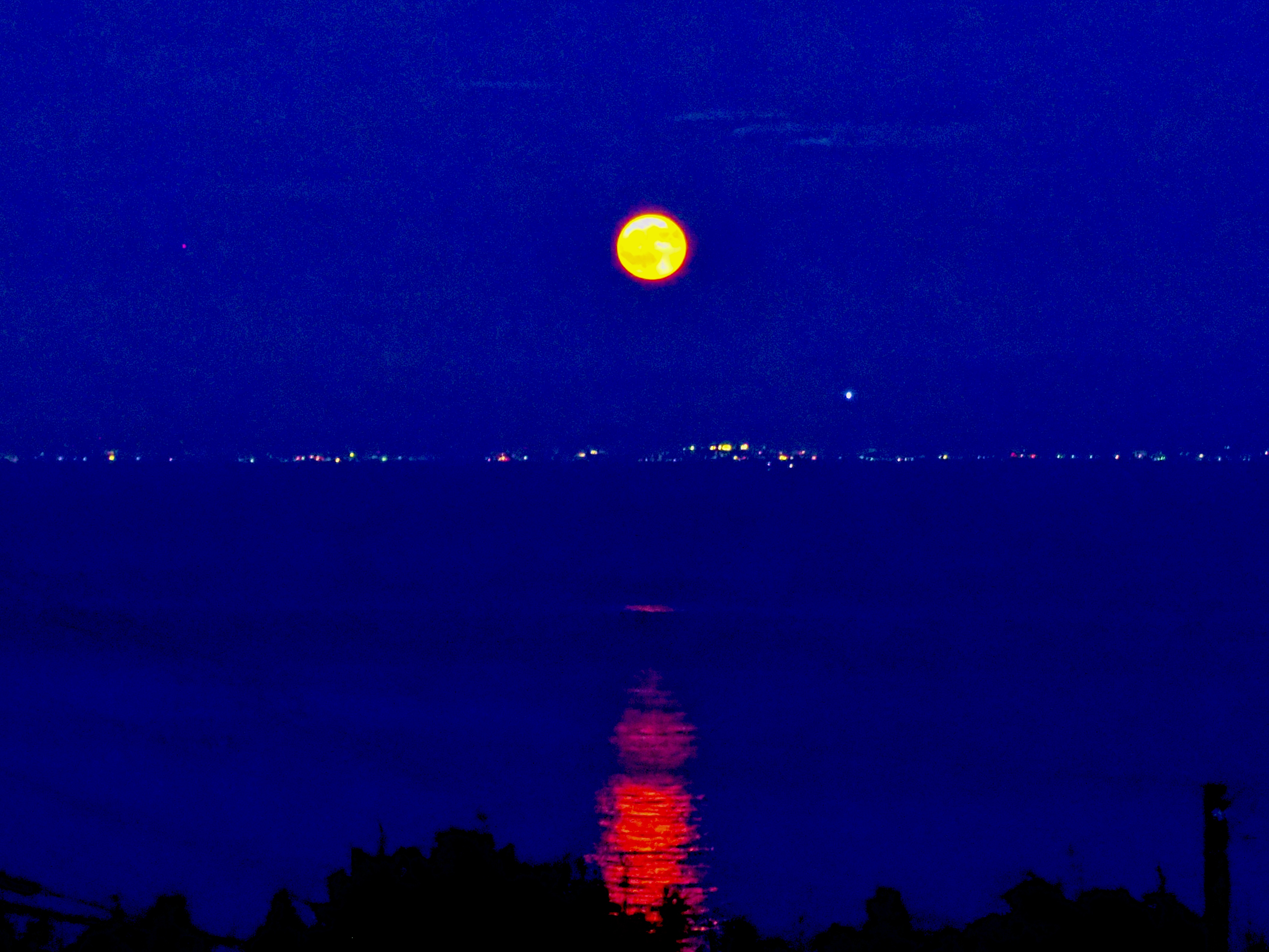 シービューー月の出ー