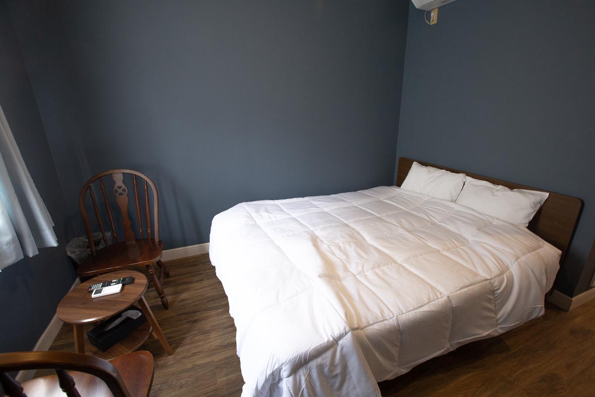 ダブルルーム（バス・トイレ付）