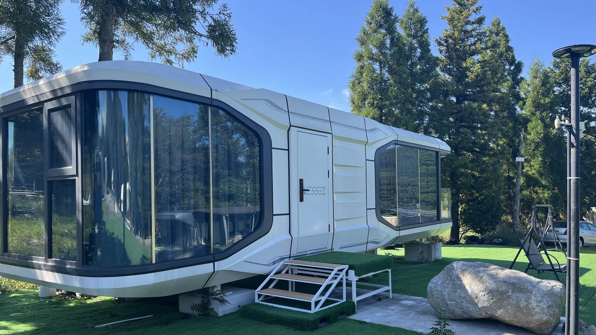 ファミリープラン☆宇宙船に泊まれる施設はここだけ！お子様半額でお得に宿泊【素泊り】