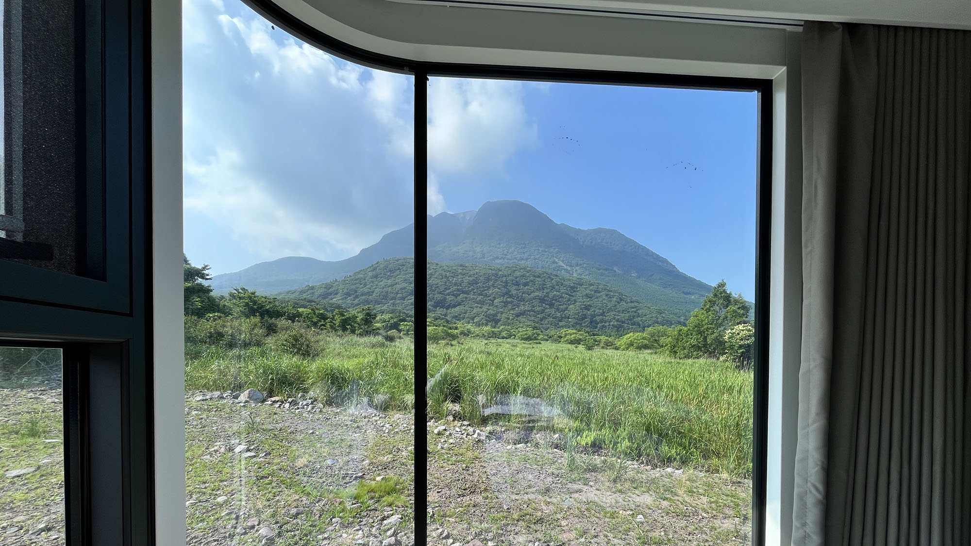 【E3】お部屋の中からも絶景