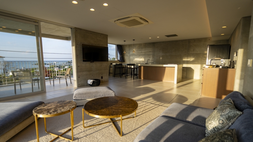 【さき楽60】贅沢オーシャンビューステイを60日前予約で特別価格に《素泊まり》