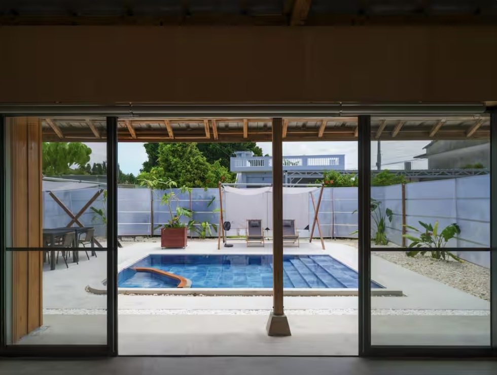 NEWOPEN！！【素泊まり】琉球の隠れ家で滞在する非日常の1日/プライベートプール付き