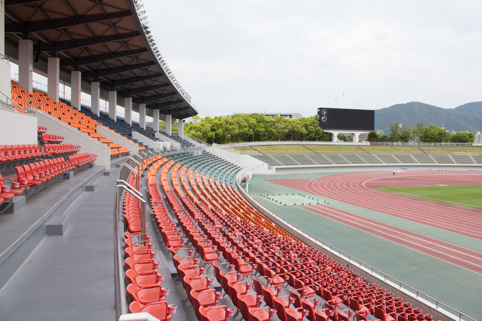 岐阜メモリアルセンター