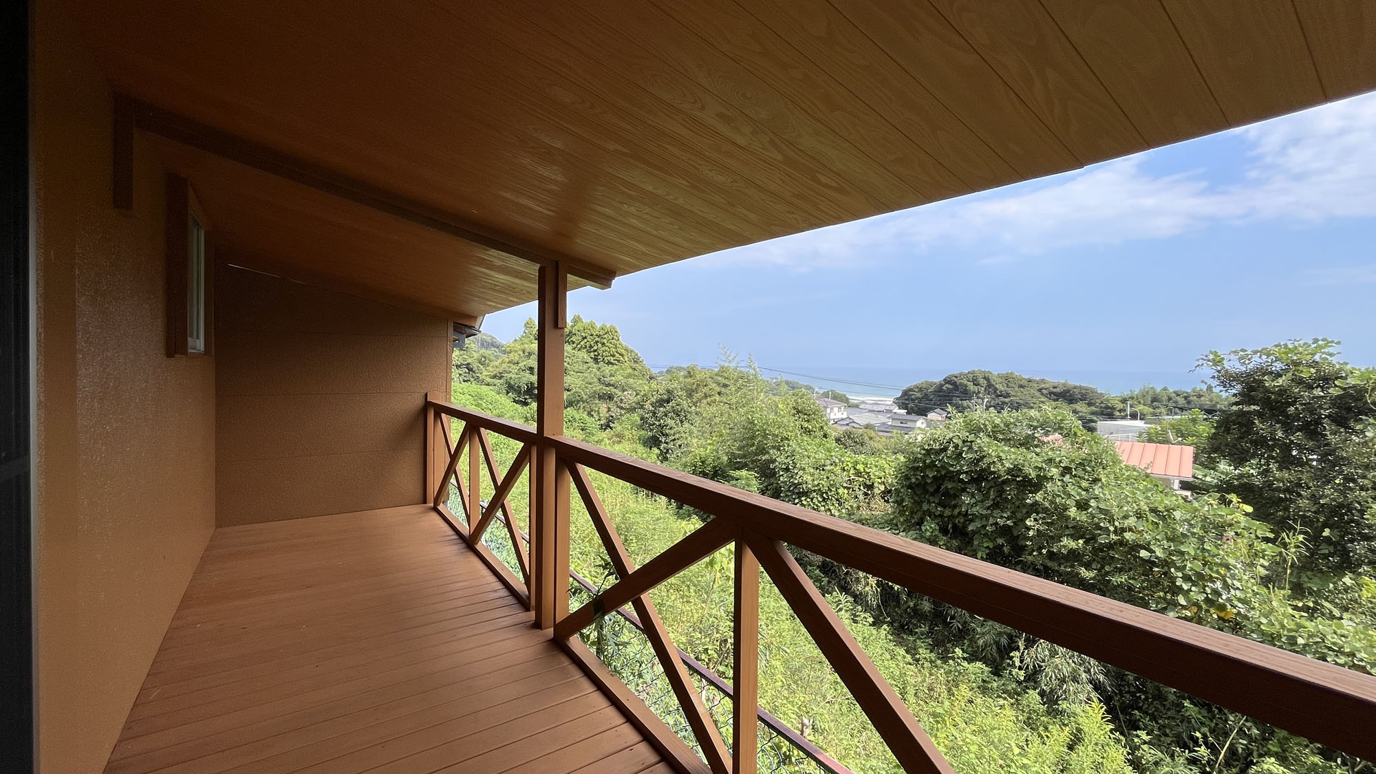 【7号棟】海の見える専用デッキ付き