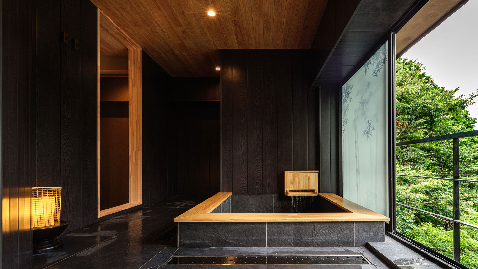 デラックスルーム