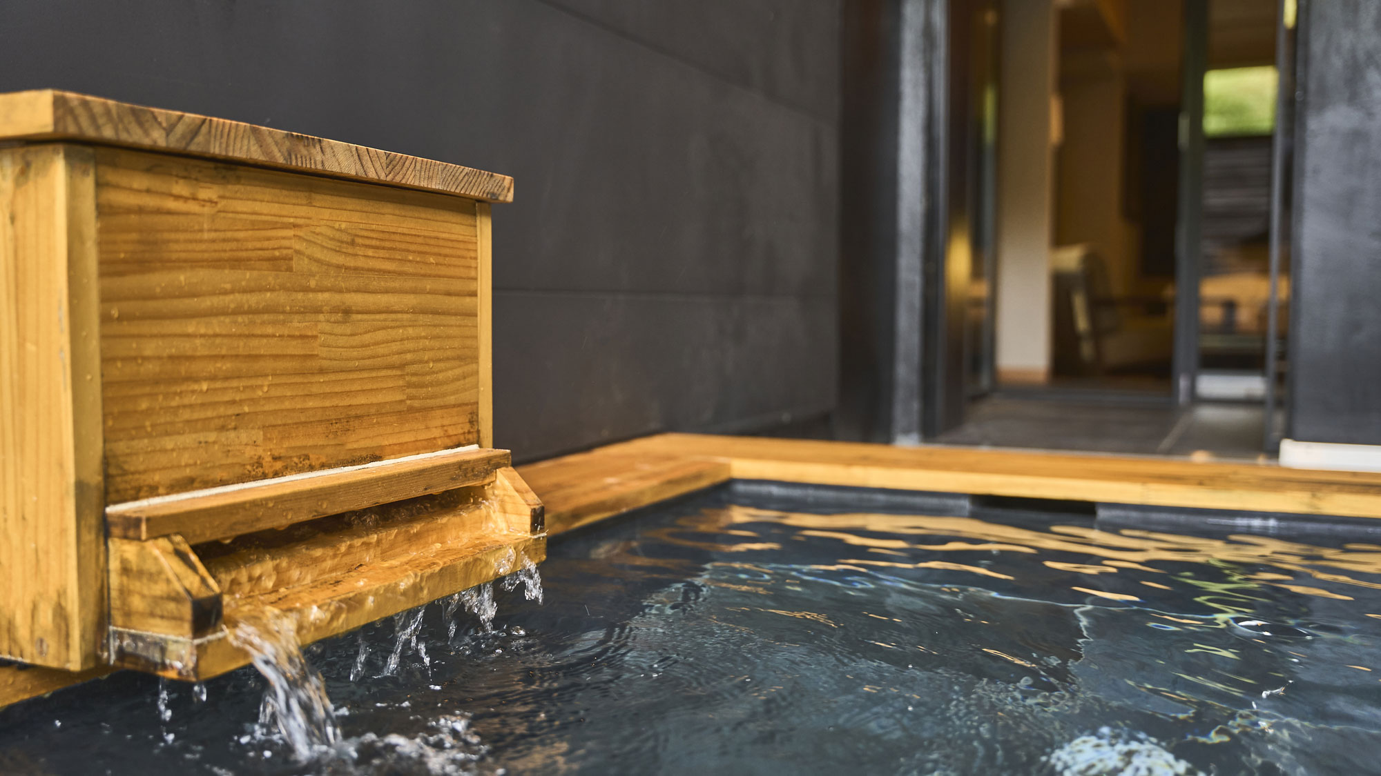 客室半露天風呂