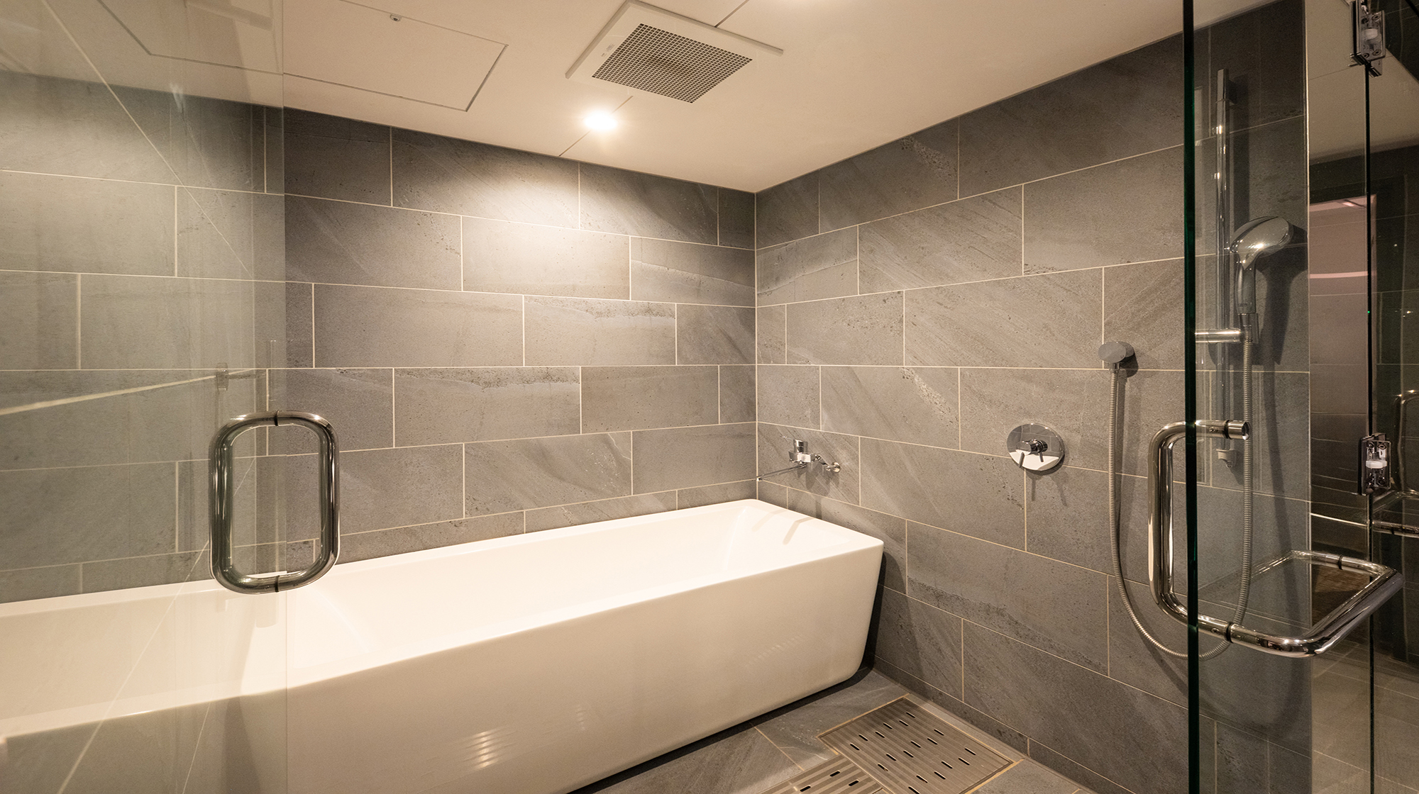  浴室 ユニバーサル#204