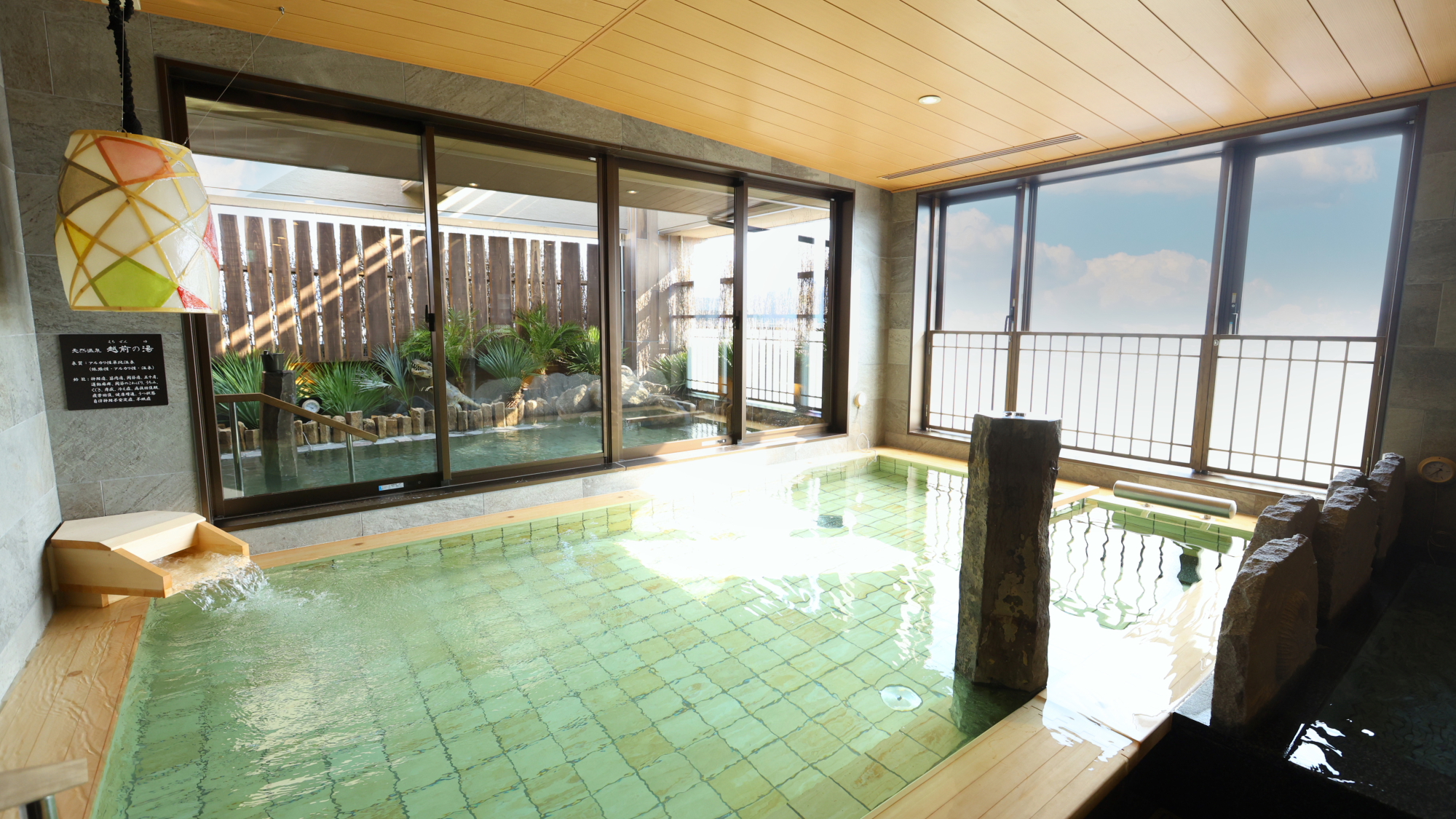 ◆【男性大浴場】内風呂（湯温：40～41℃）