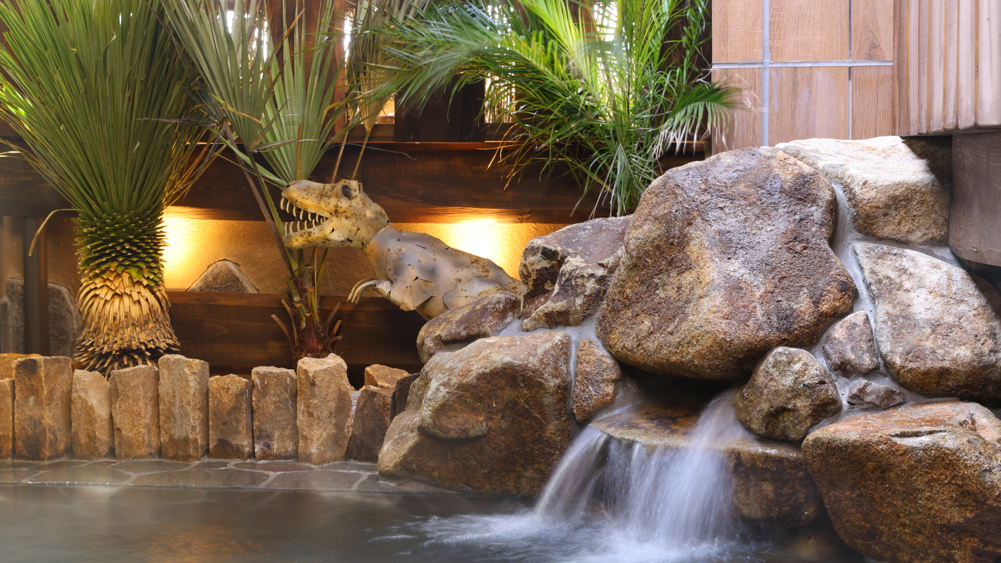 ◆大浴場　モニュメント