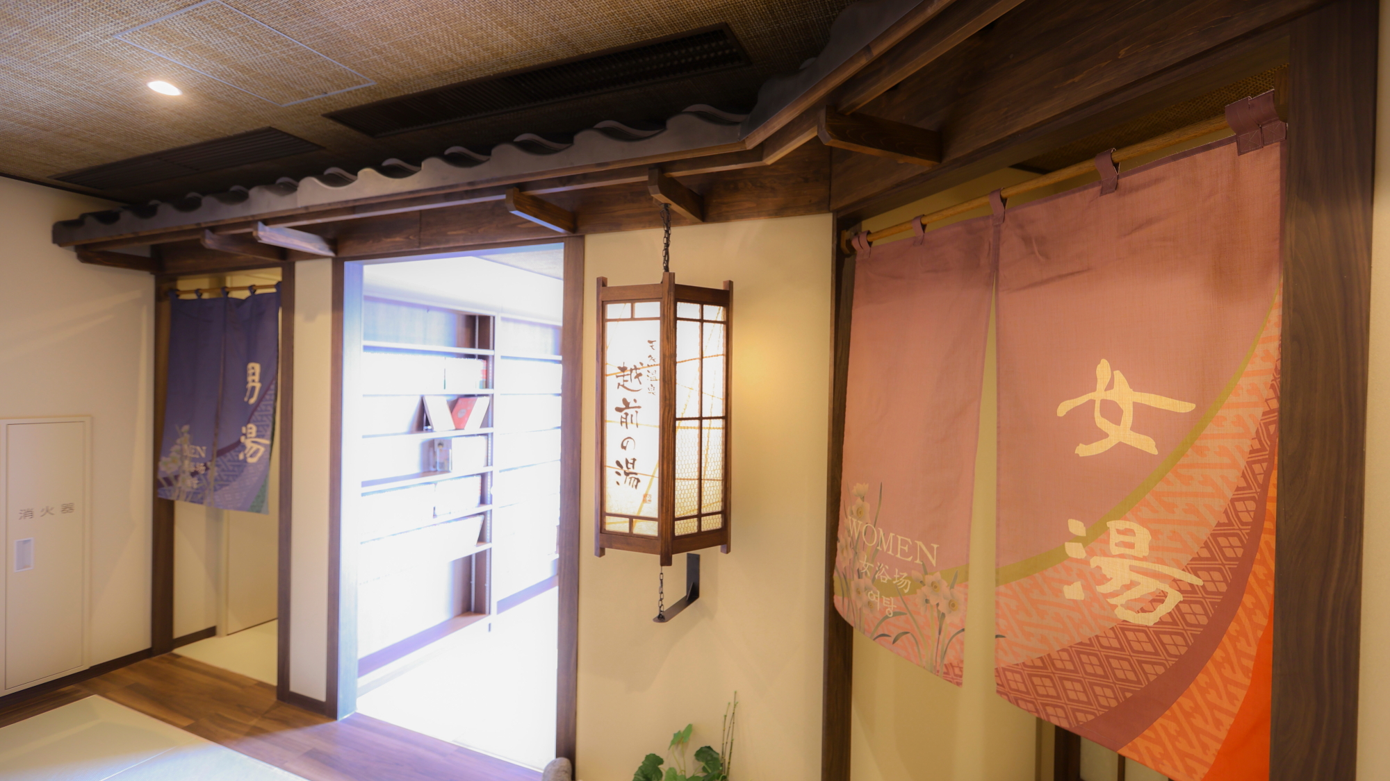 ◆大浴場入口（10階）