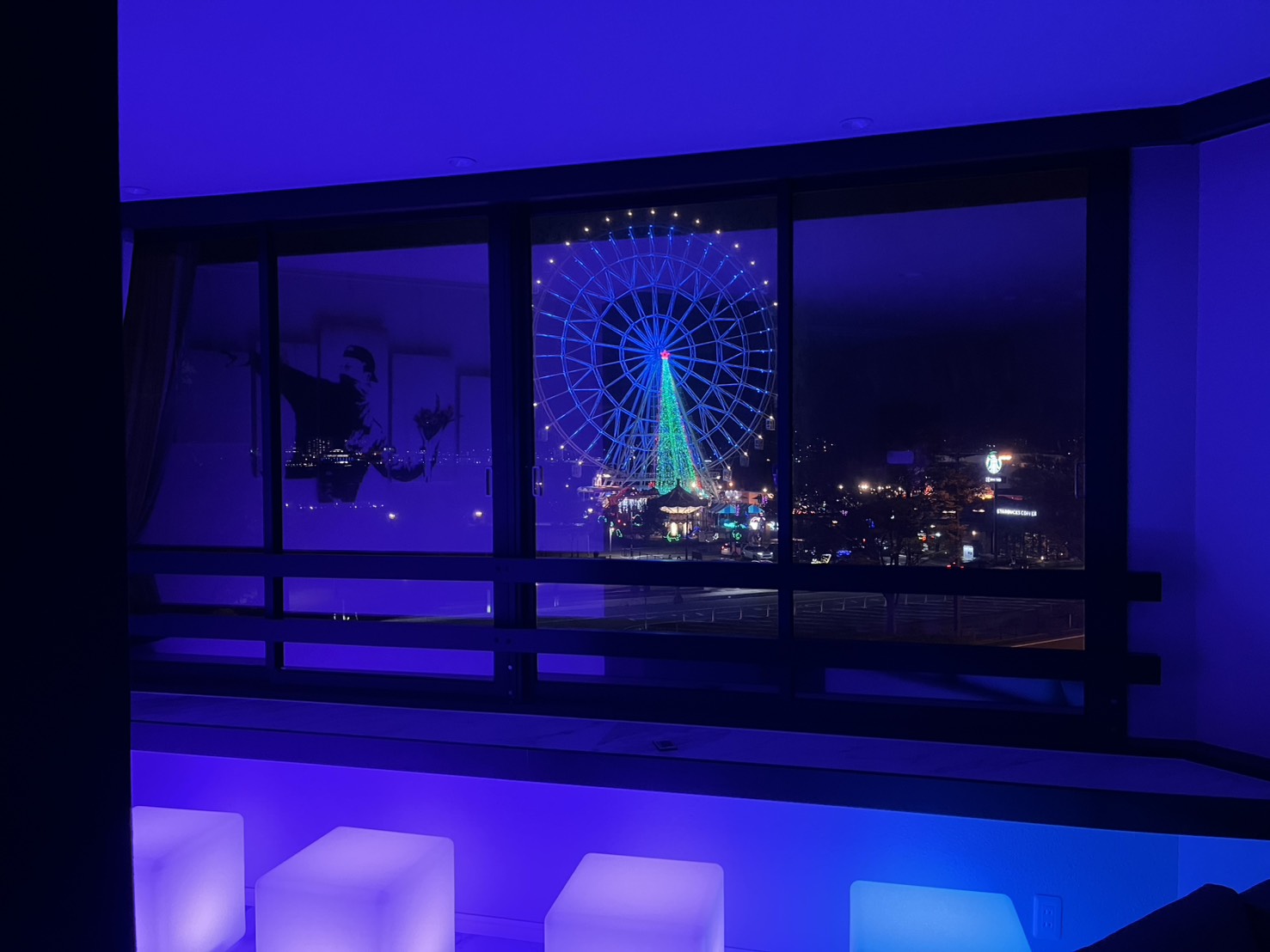 観覧車がクリスマスイルミネーション