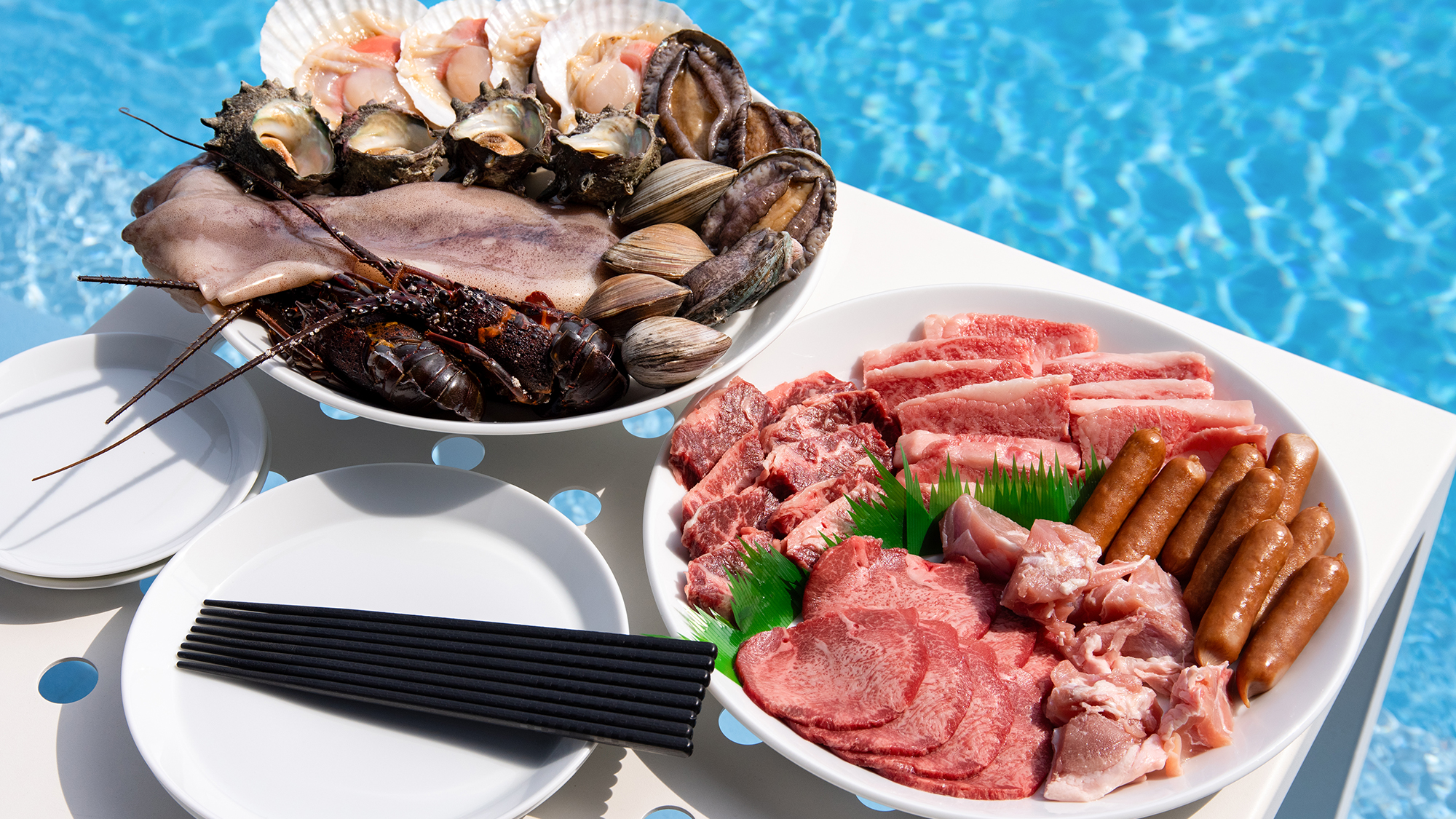 *【BBQ（スタンダード）】プールサイドで味わう開放的なディナー。