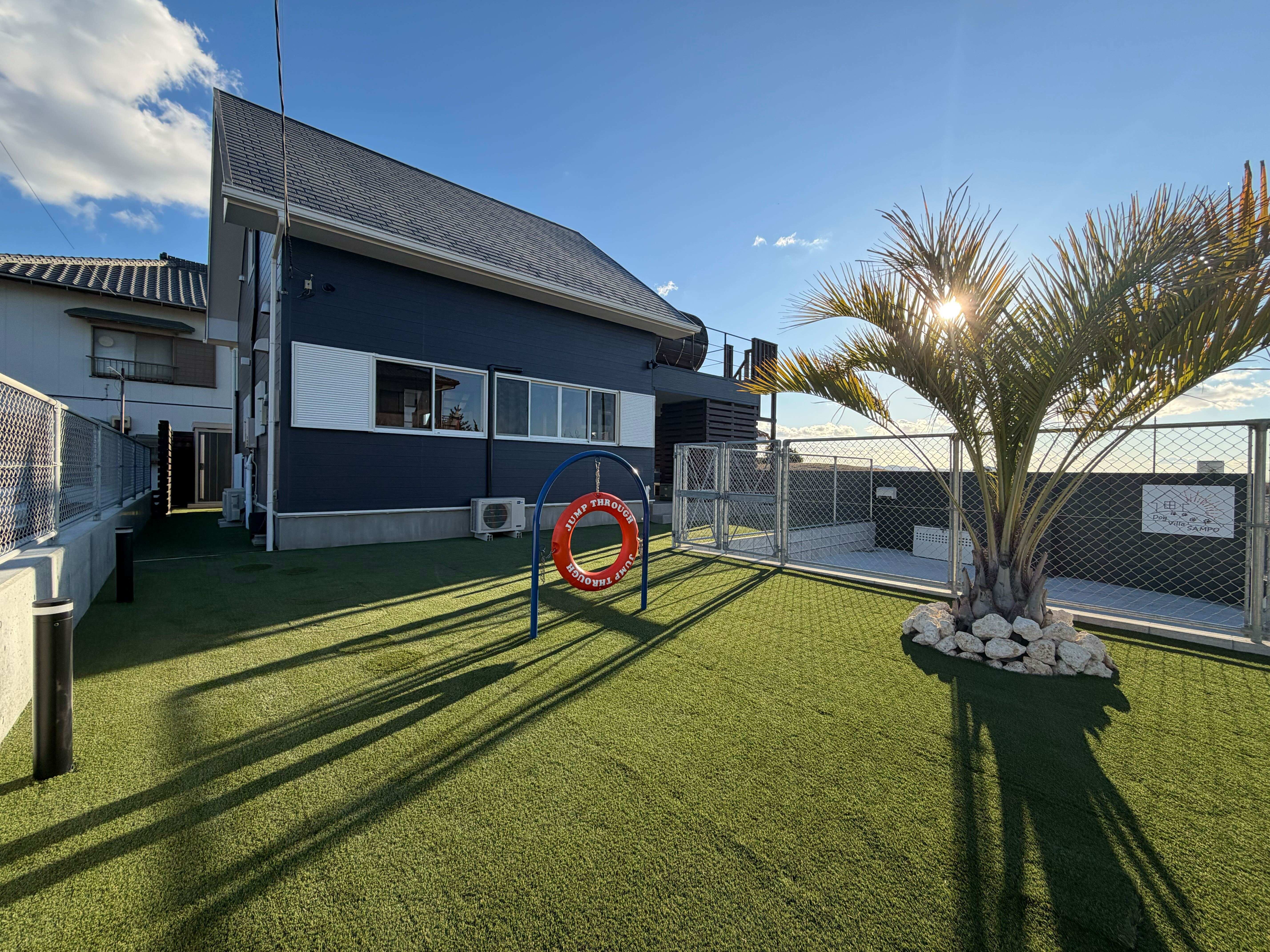 *【ドッグラン】愛犬が思い切り走れる専用ドッグランで安心の滞在を