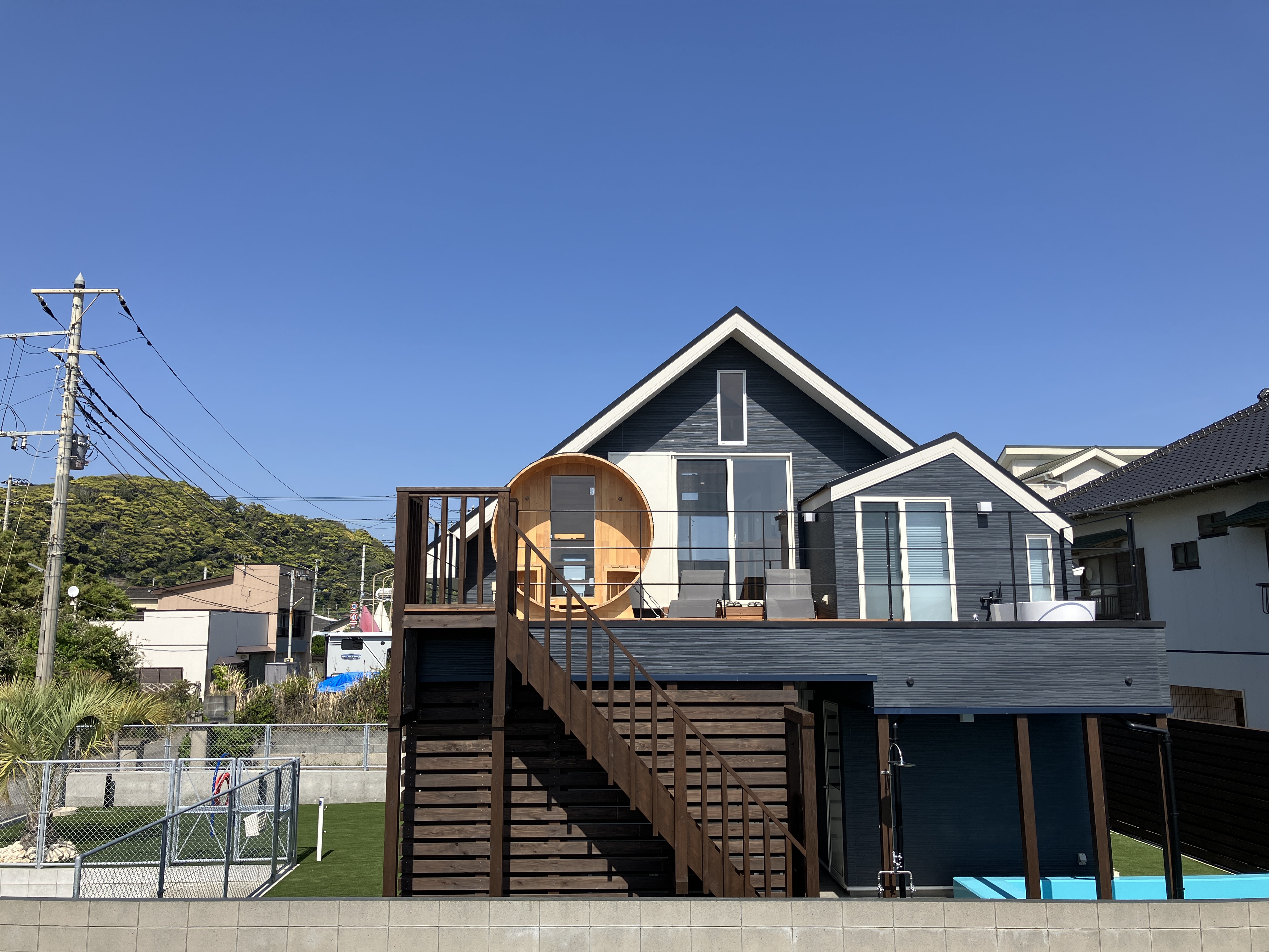 *【外観】洗練されたデザインが魅力のプライベートヴィラで特別な滞在を