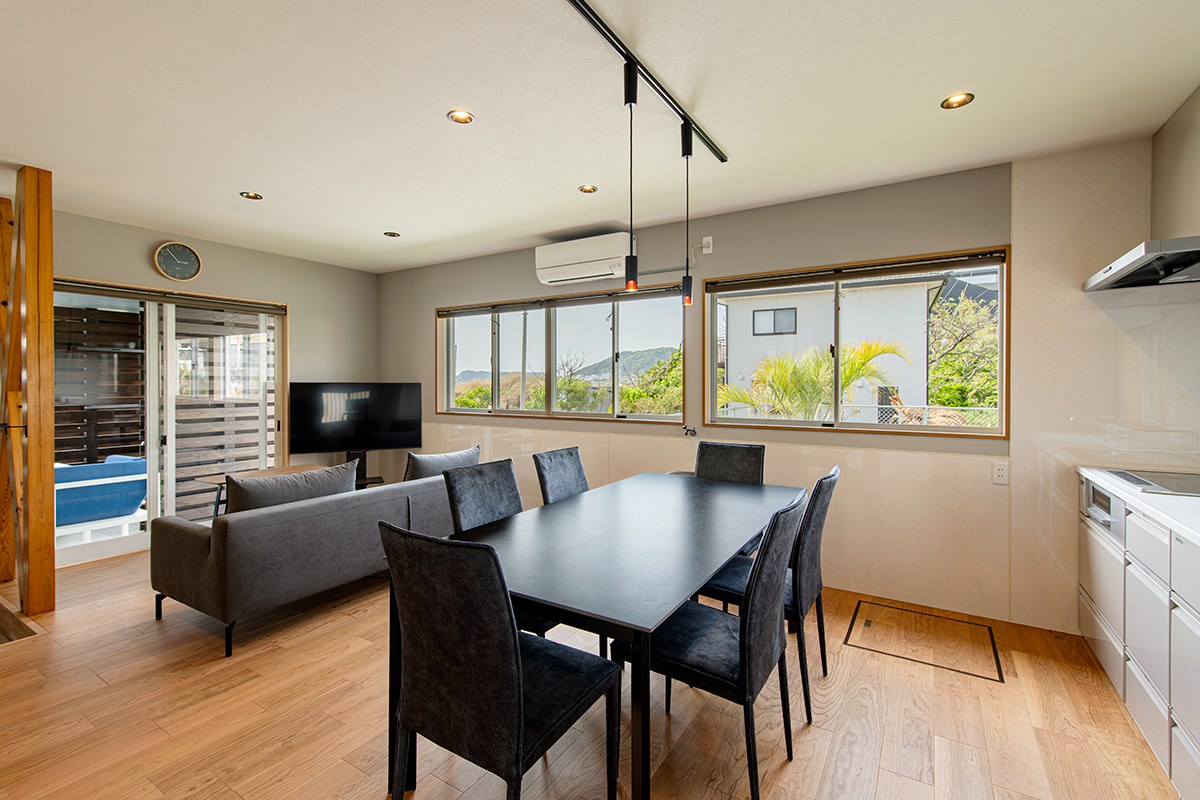 *【ダイニング（1階）】家族や仲間と過ごす、ゆったりとした時間。