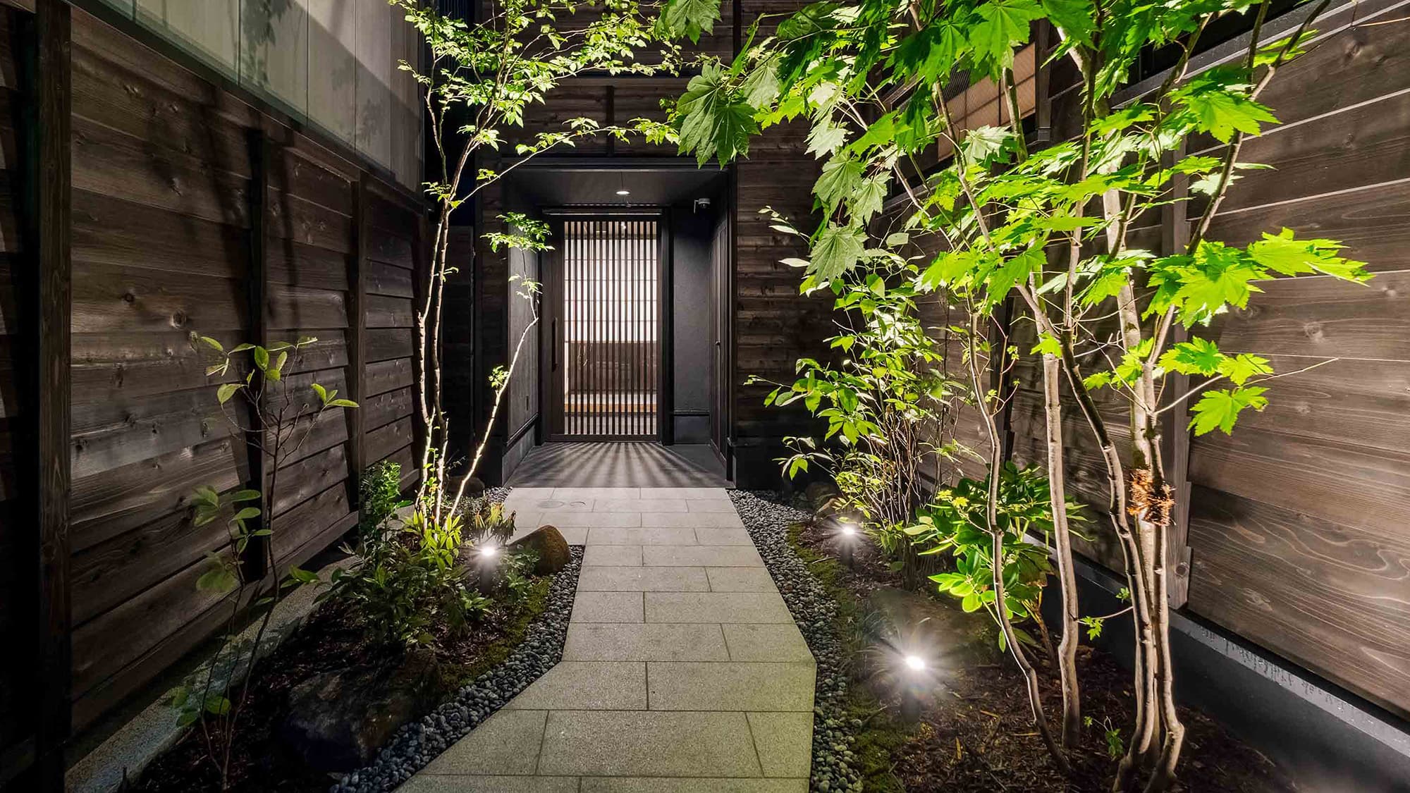 【ゆう奈】前庭