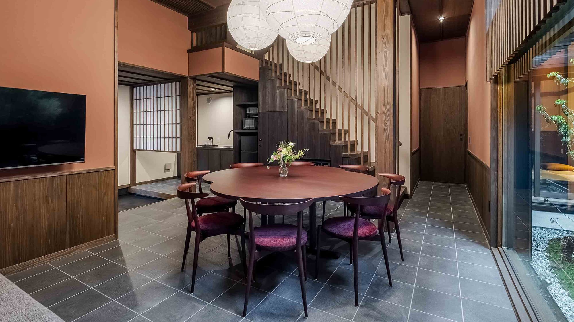 【ゆう奈】リビングダイニング