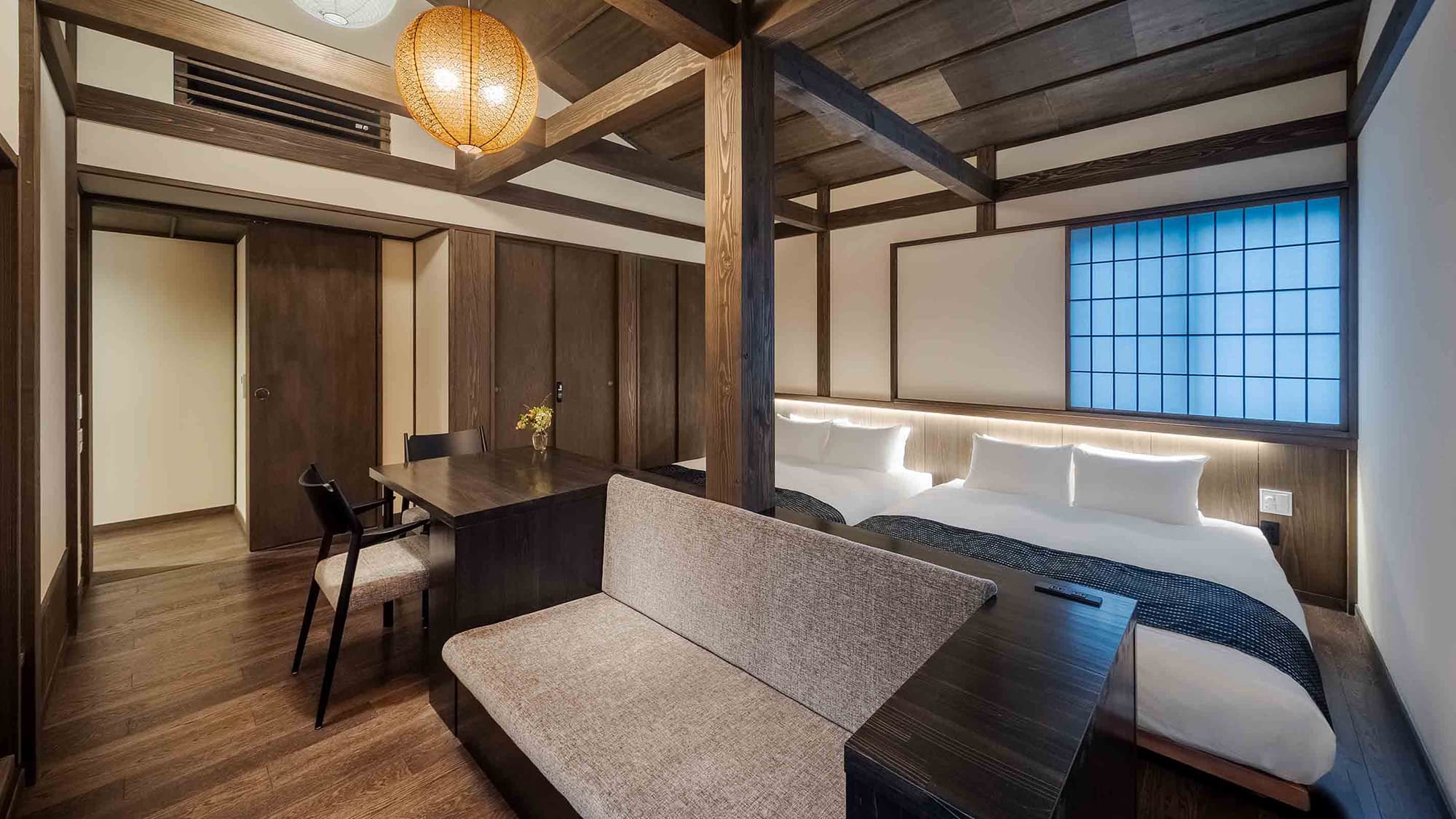 【あさ奈】2F洋寝室