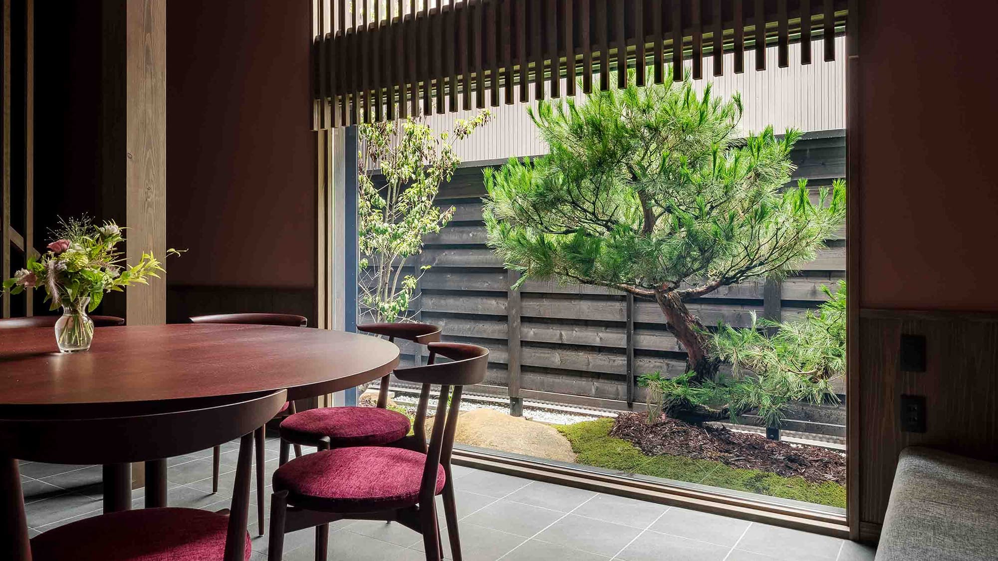 【ゆう奈】リビングダイニング