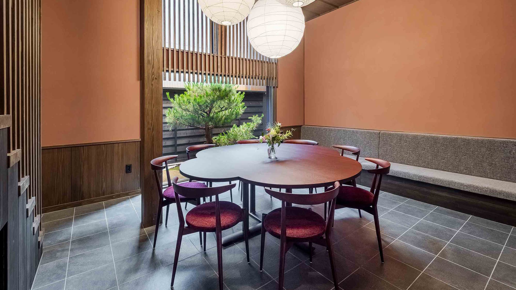 【ゆう奈】リビングダイニング