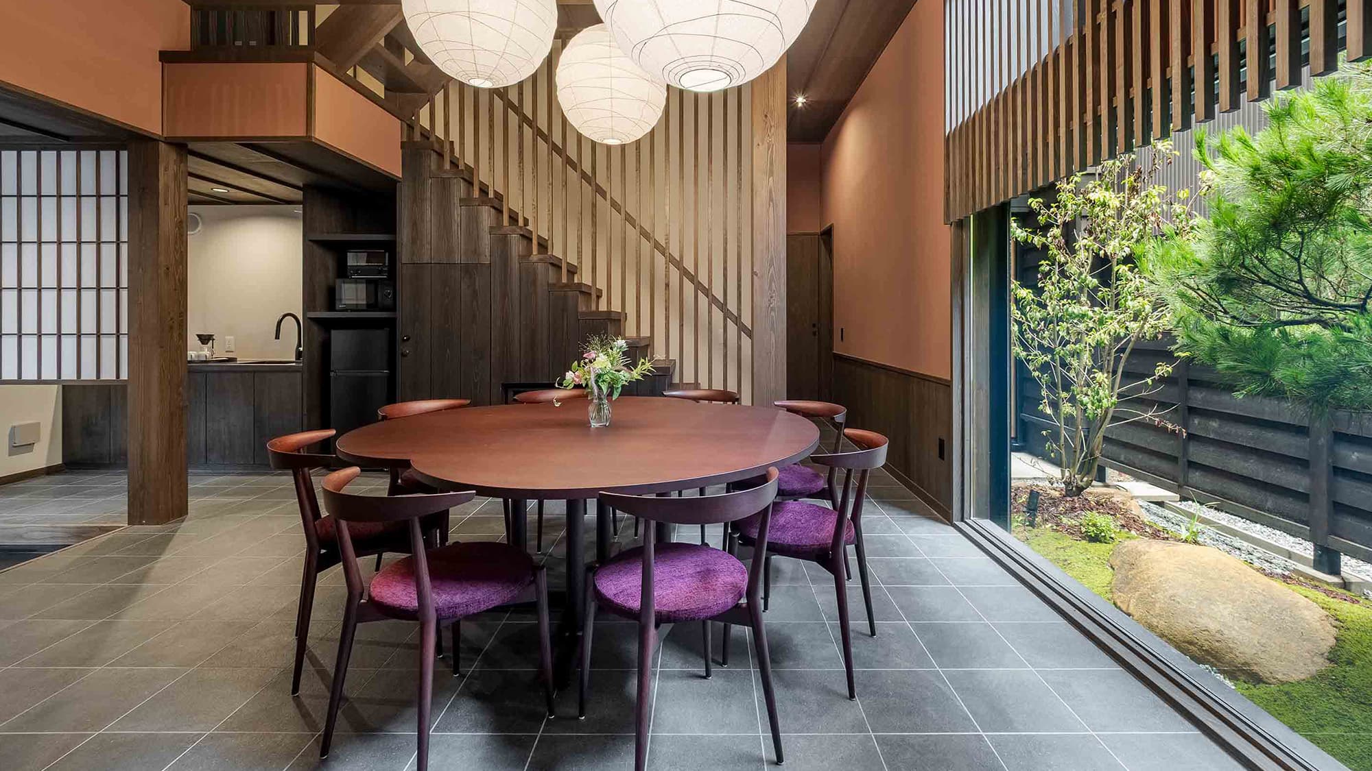 【ゆう奈】リビングダイニング