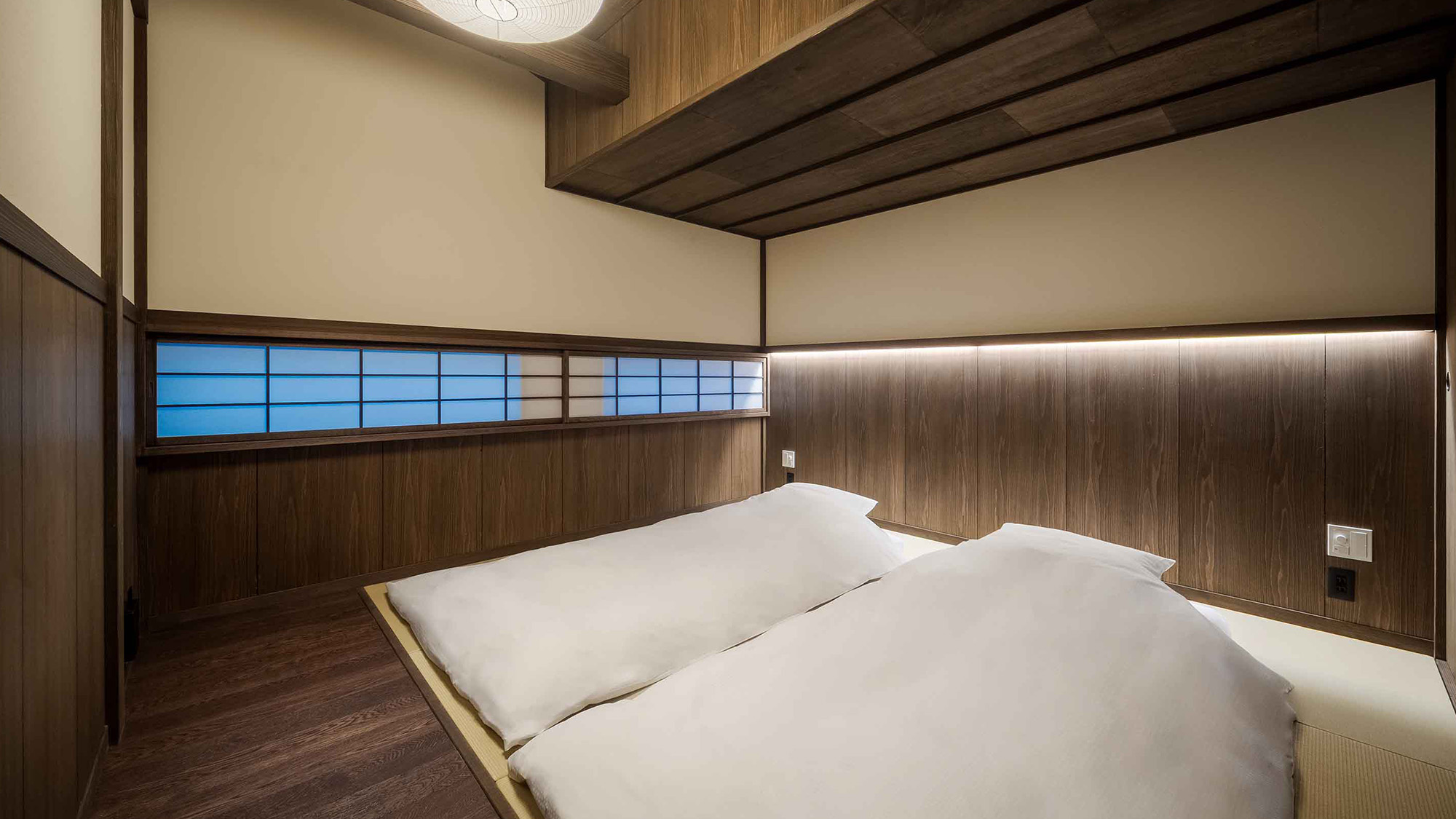 【あさ奈】2F和寝室