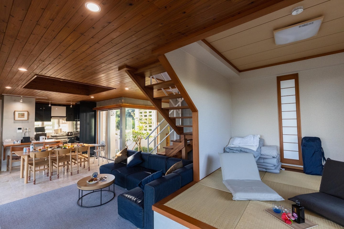 全室オーシャンビュー！どこからでも宮古ブルーの海が見える贅沢広々3LDK一軒家を貸切