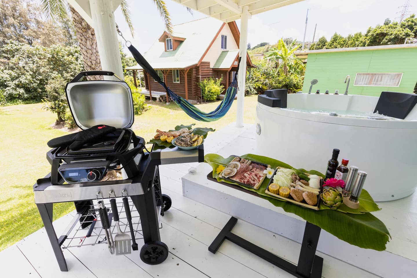 テラスでBBQ可能です(有料プラン)