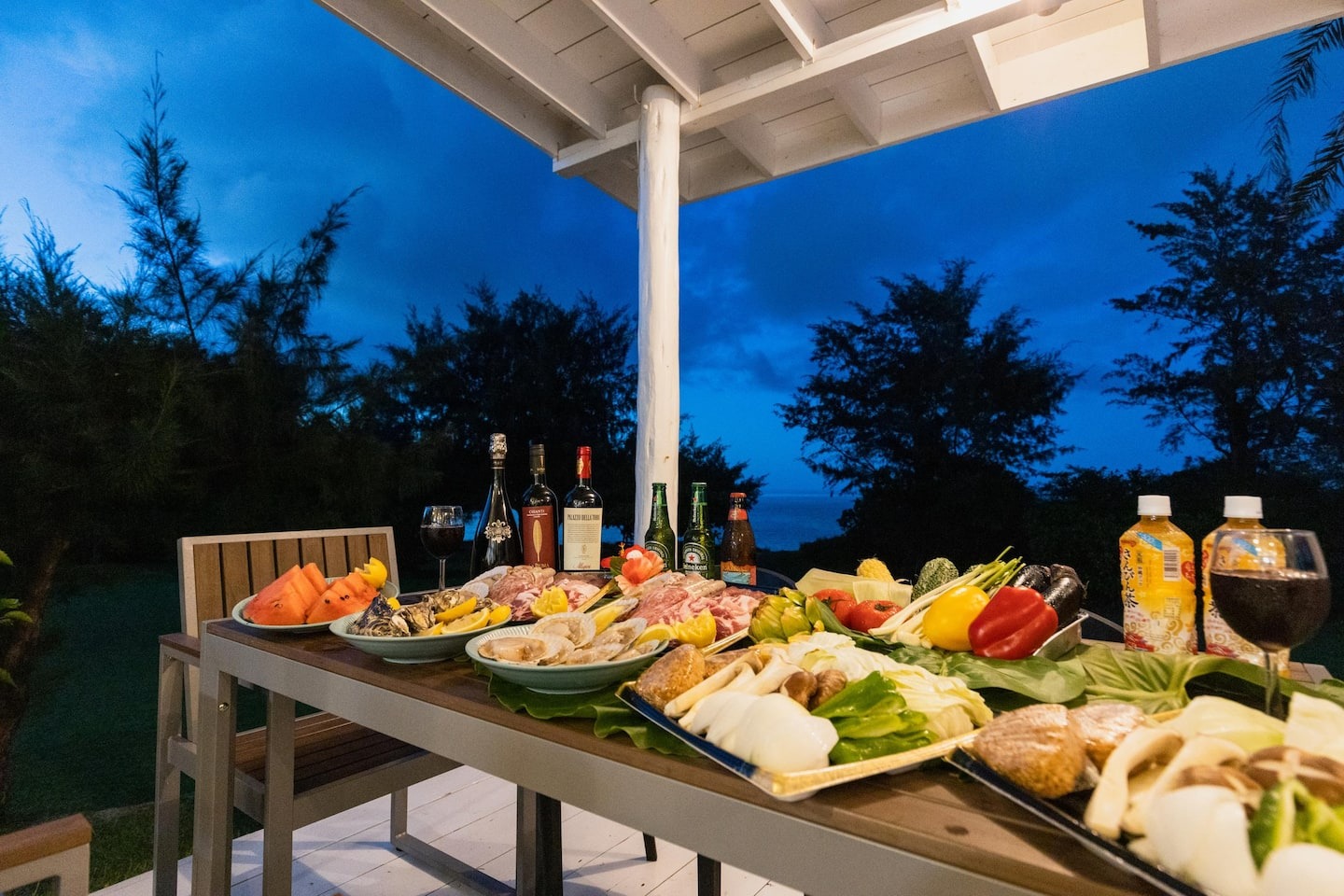 テラスでBBQ可能です(有料プラン)