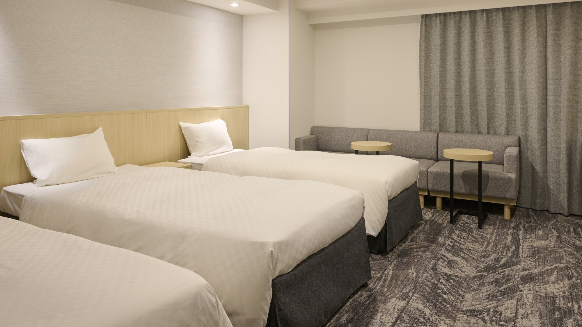 トリプルルーム