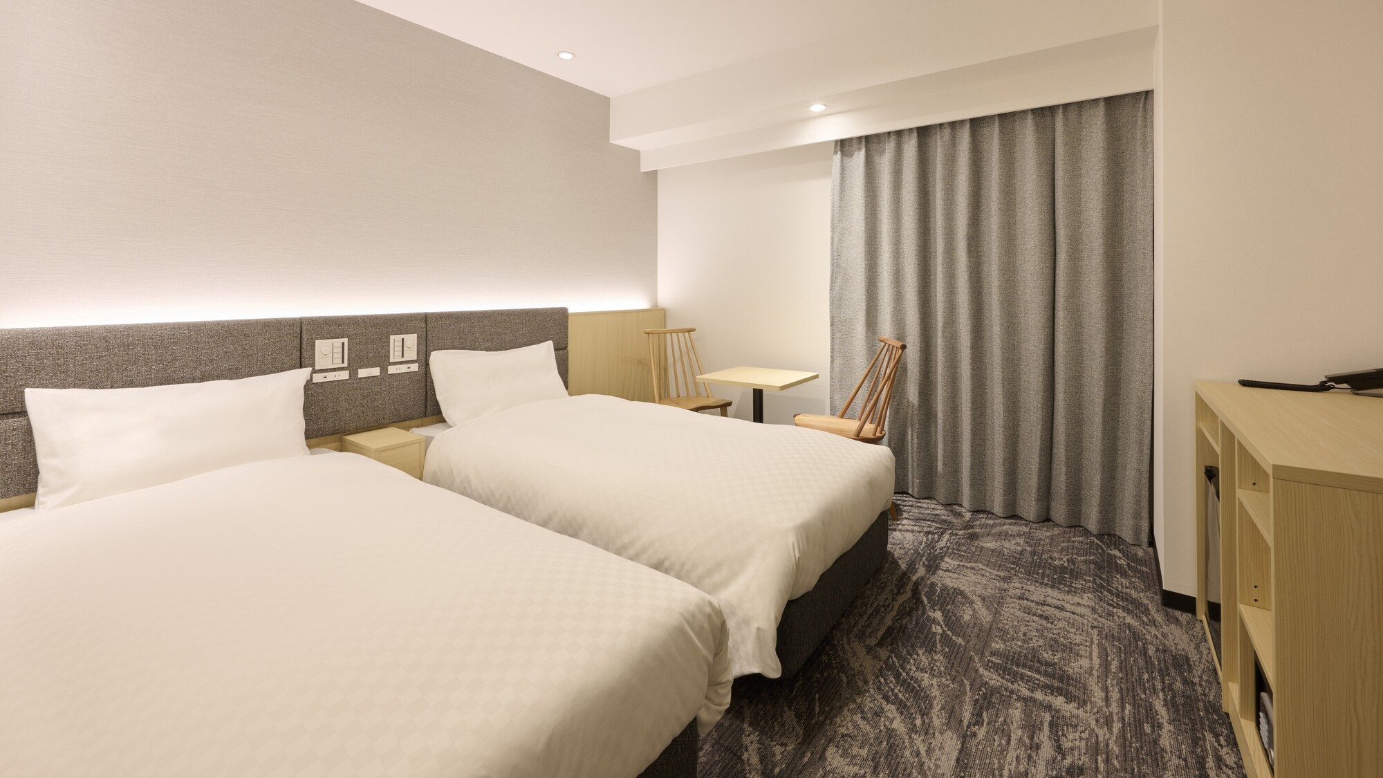 スーペリアツインルーム