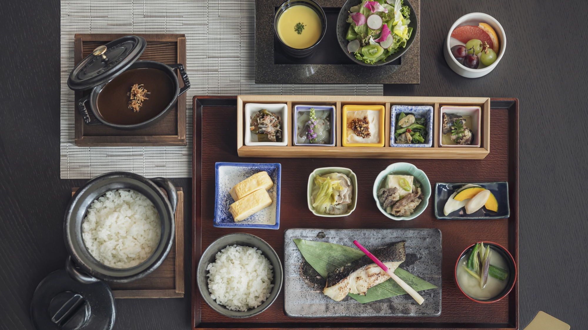 Gate Lounge_朝食_福結び和食膳