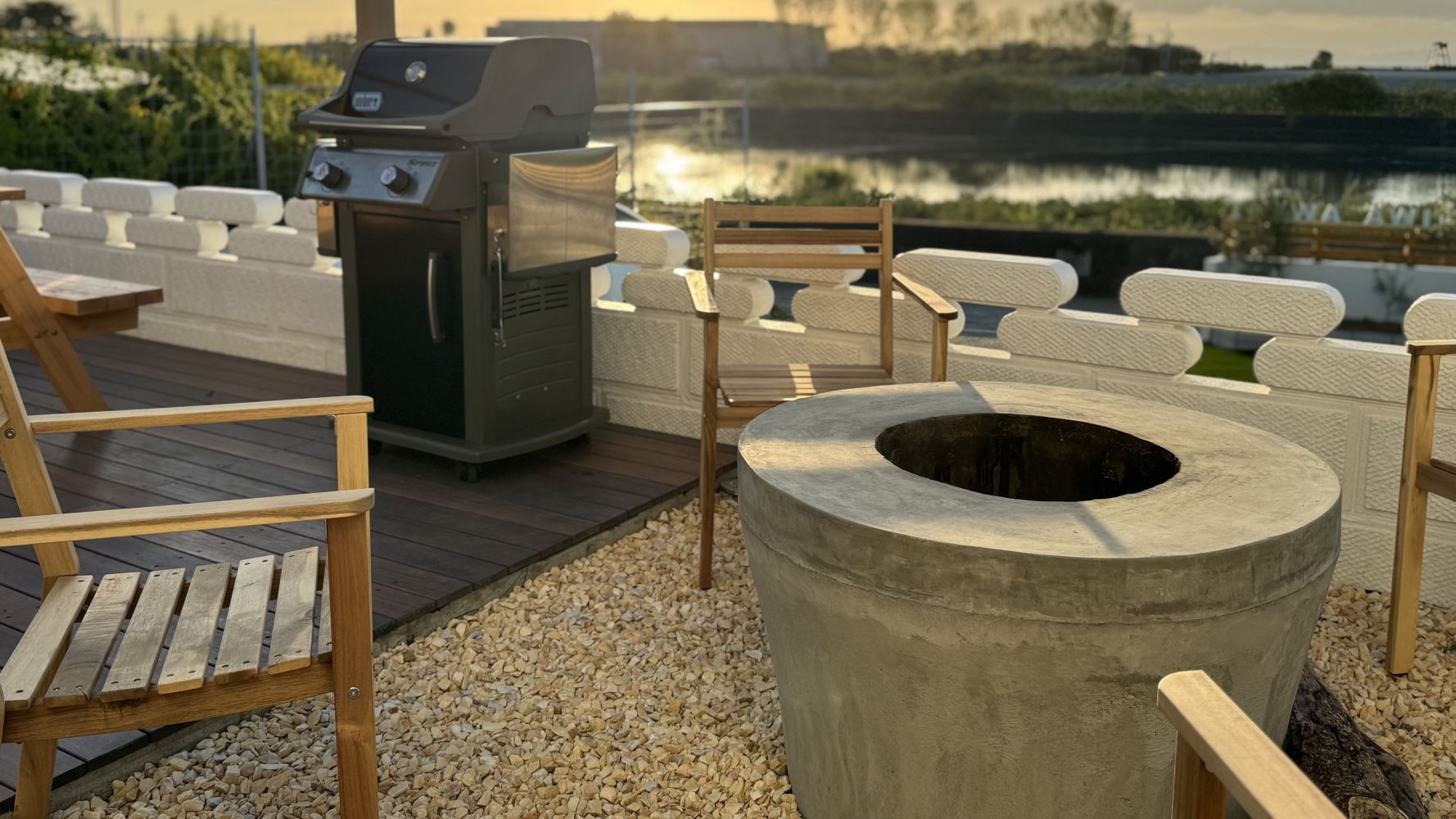 焚火台、BBQグリル