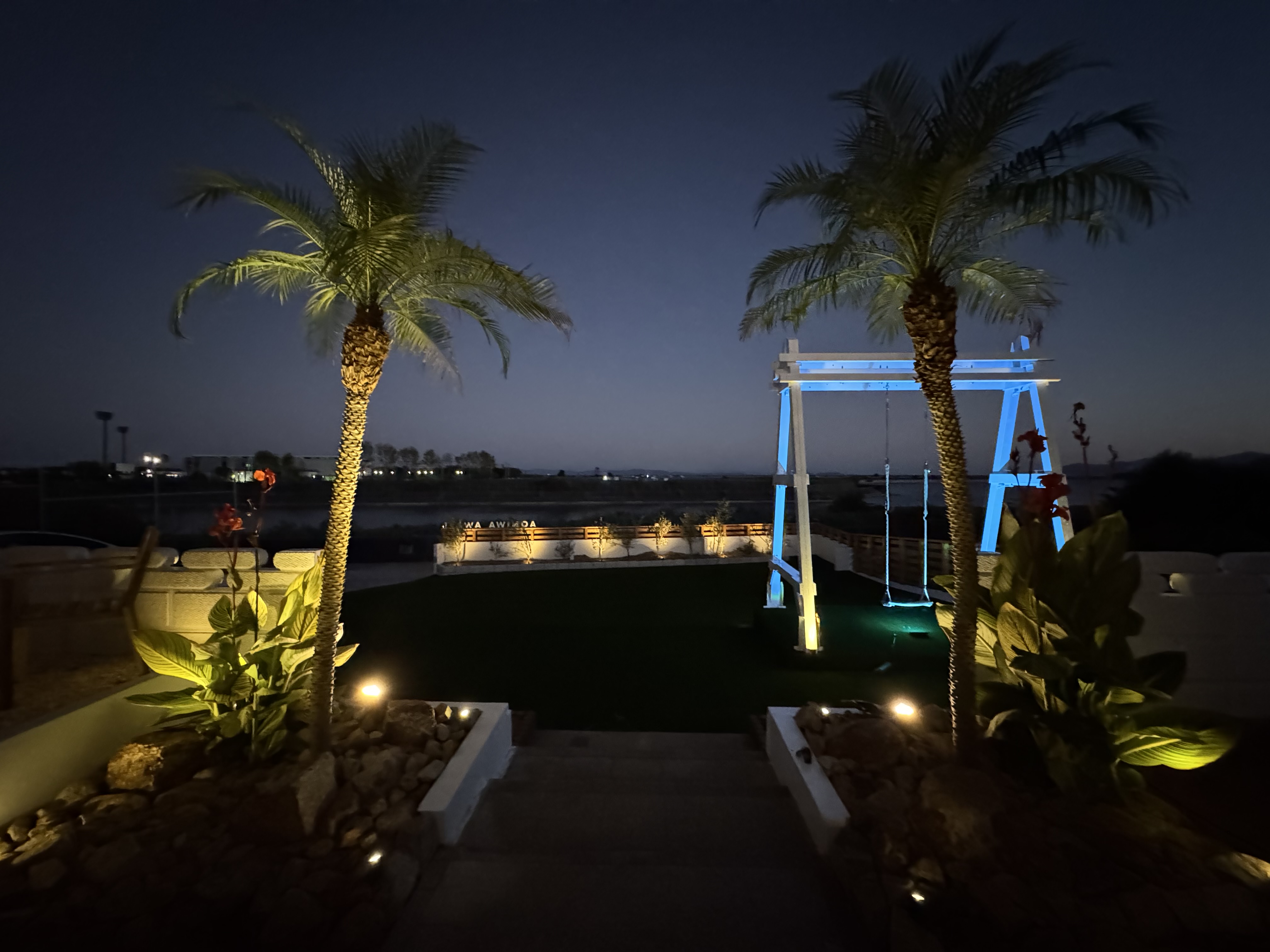 ブランコ、庭、ドッグラン