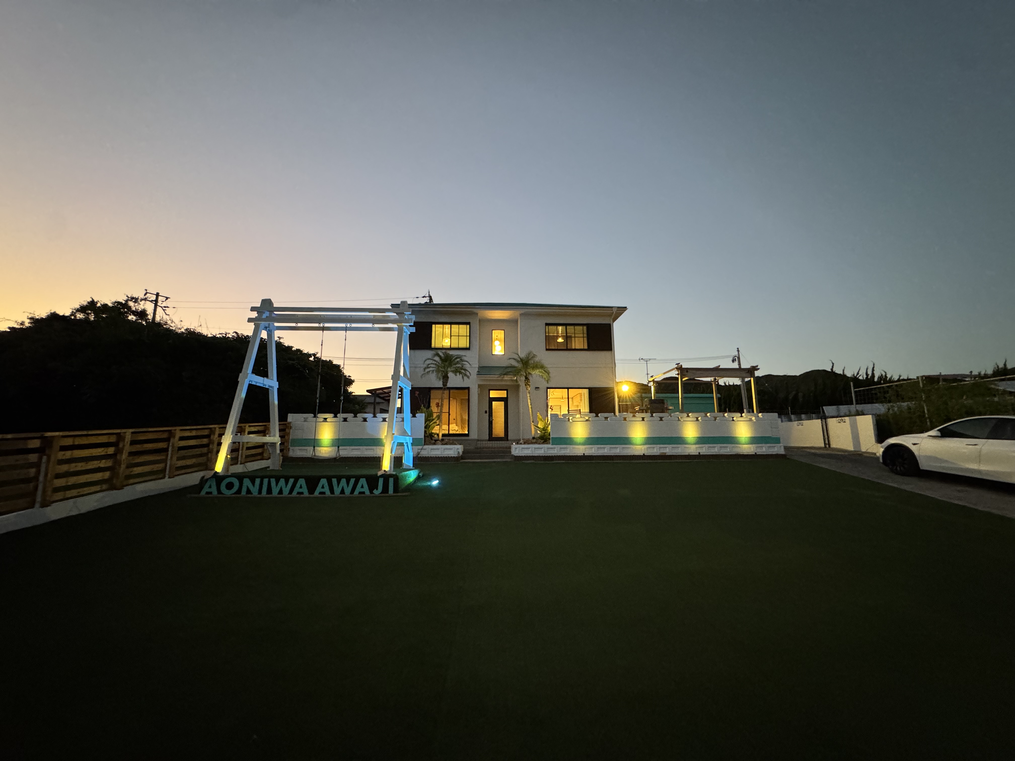 建物外観、ブランコ、庭、ドッグラン