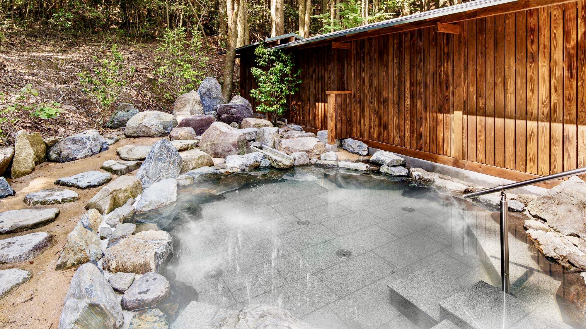 男女別・人工温泉